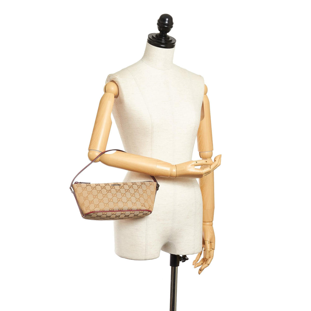 Gucci GG Canvas Boat Baguette (SHG-32391)