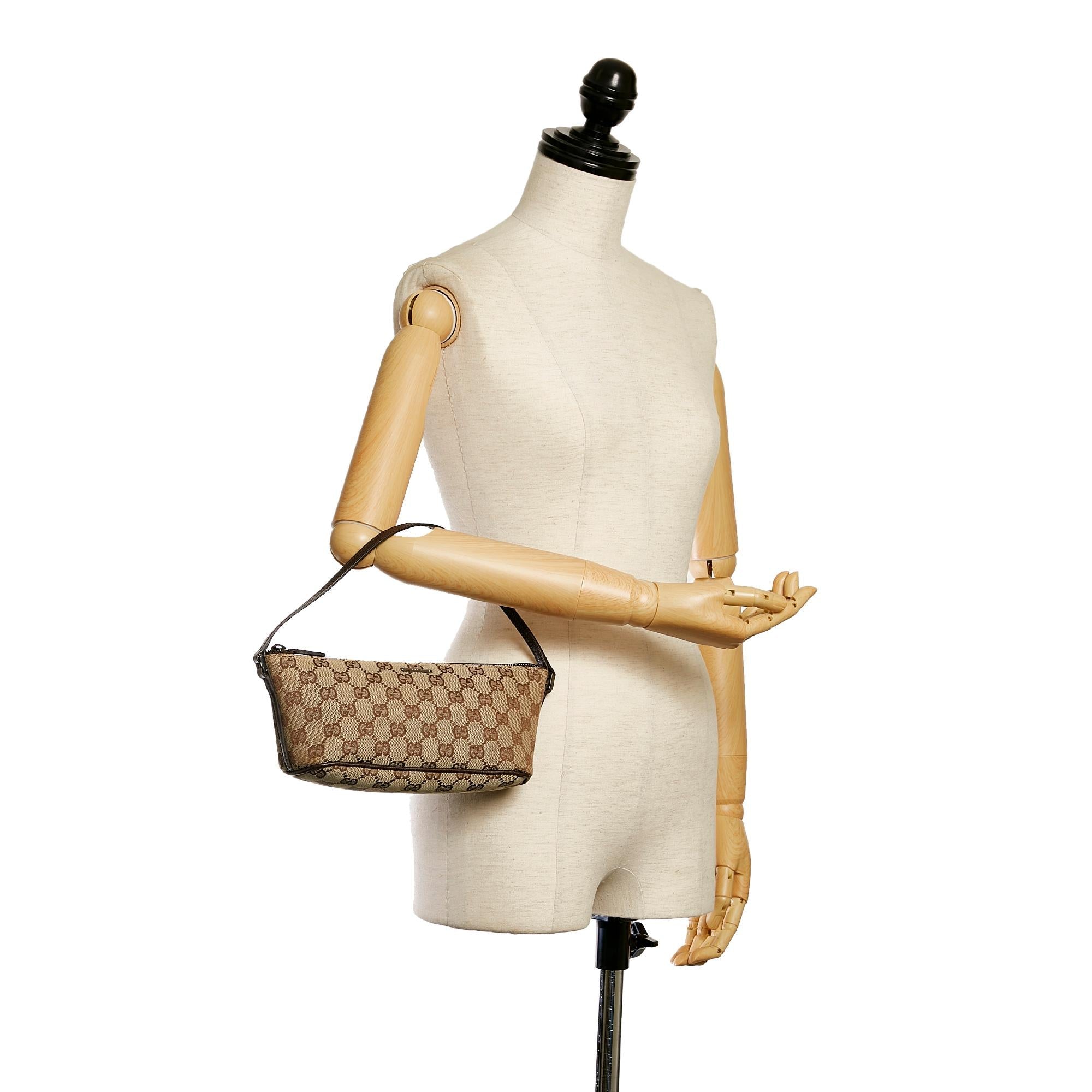 Gucci GG Canvas Boat Baguette (SHG-32757)