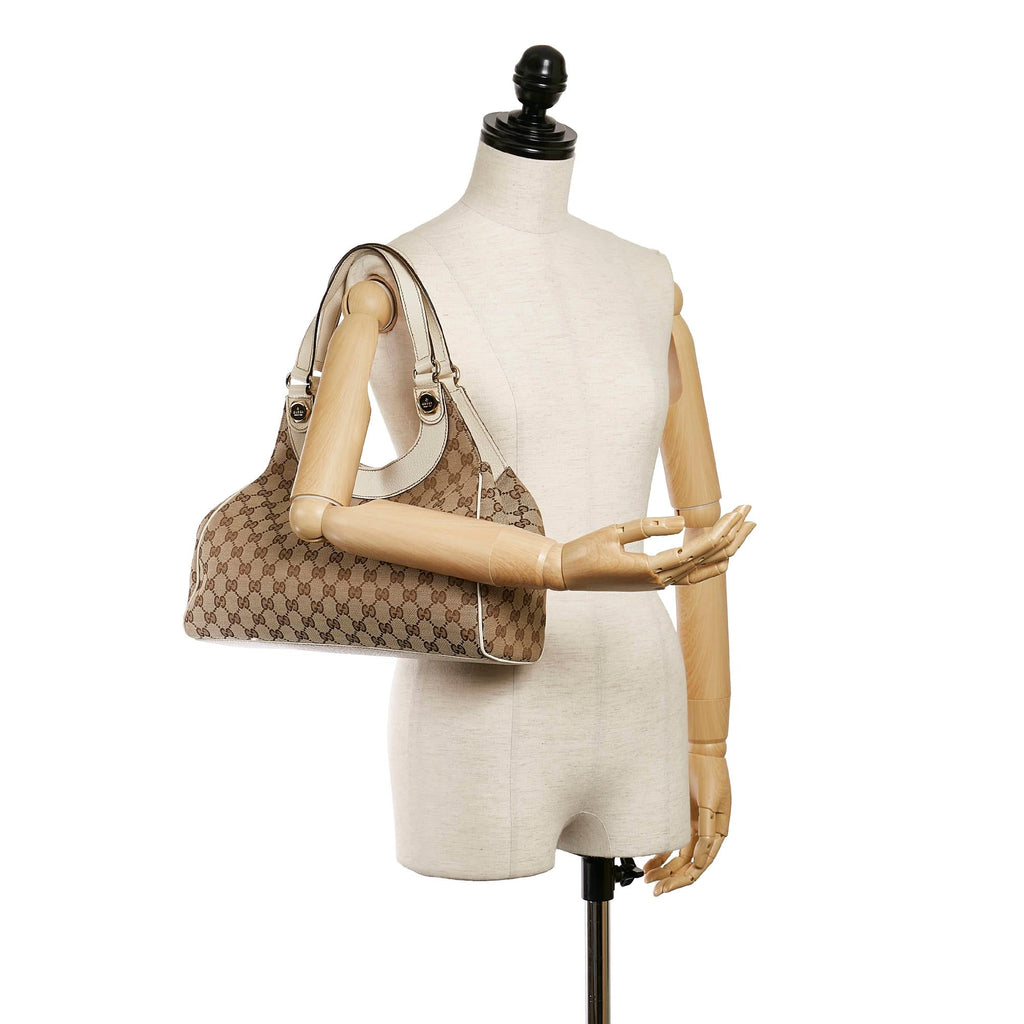 Gucci GG Canvas Charmy Shoulder Bag (SHG-36146)