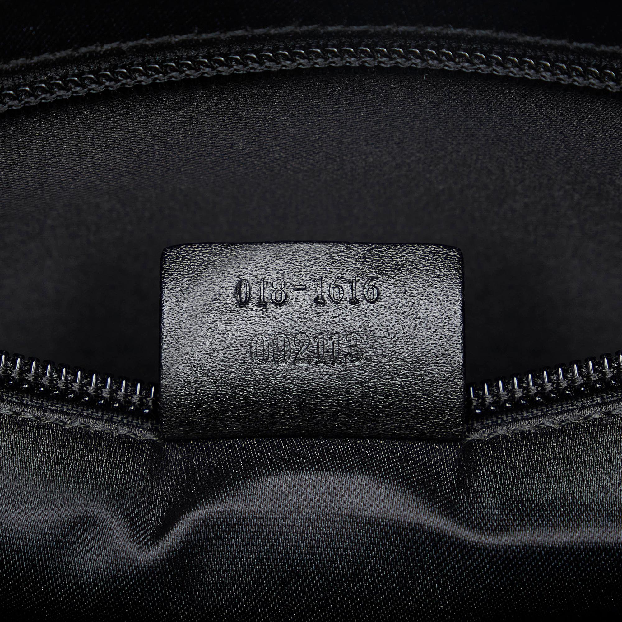 Gucci GG Canvas Clutch (SHG-ygB3Ks)