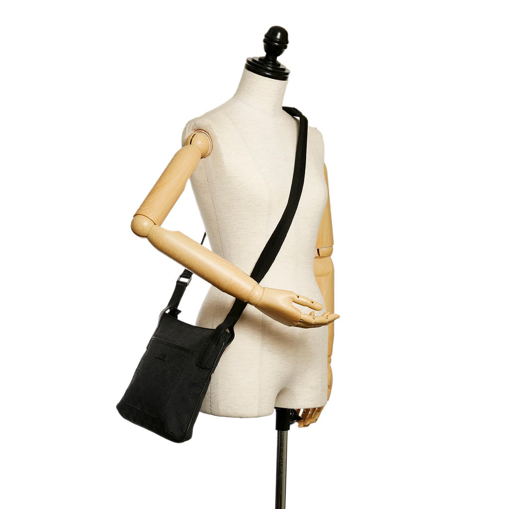 Gucci GG Canvas Crossbody Bag (SHG-31994)