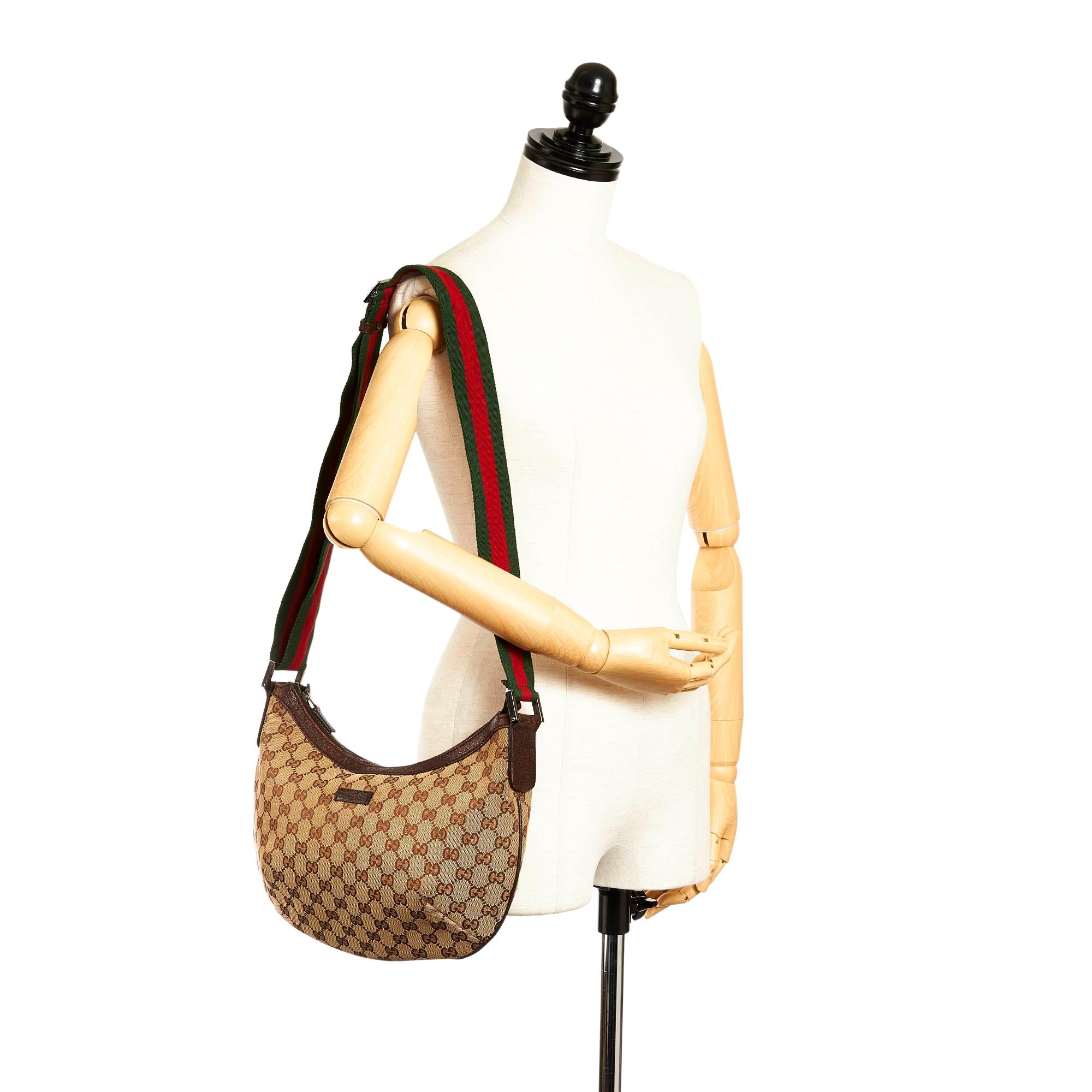 Gucci GG Canvas Crossbody Bag (SHG-34102)