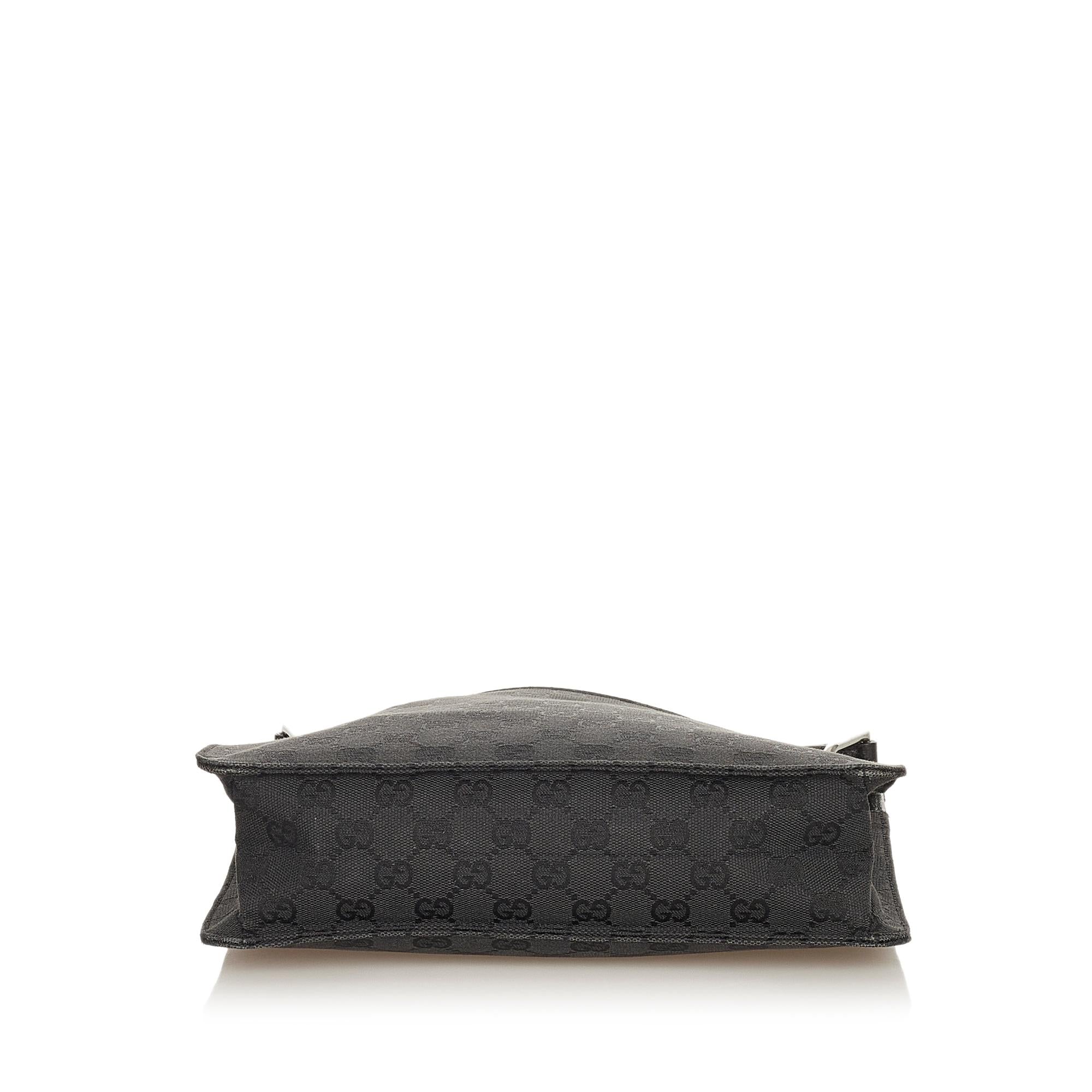 Gucci GG Canvas Eclipse Crossbody Bag (SHG-24995)