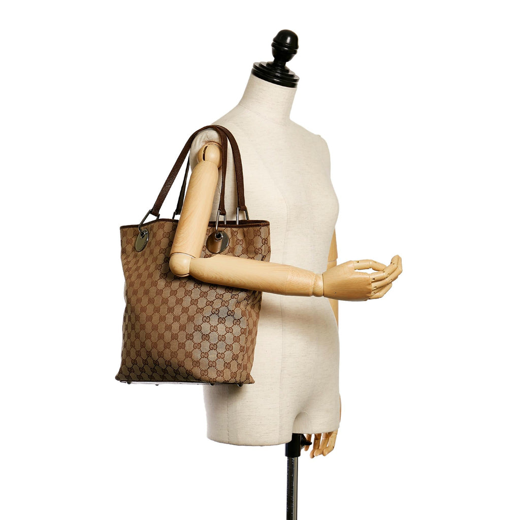 Gucci GG Canvas Eclipse Tote Bag (SHG-32819)