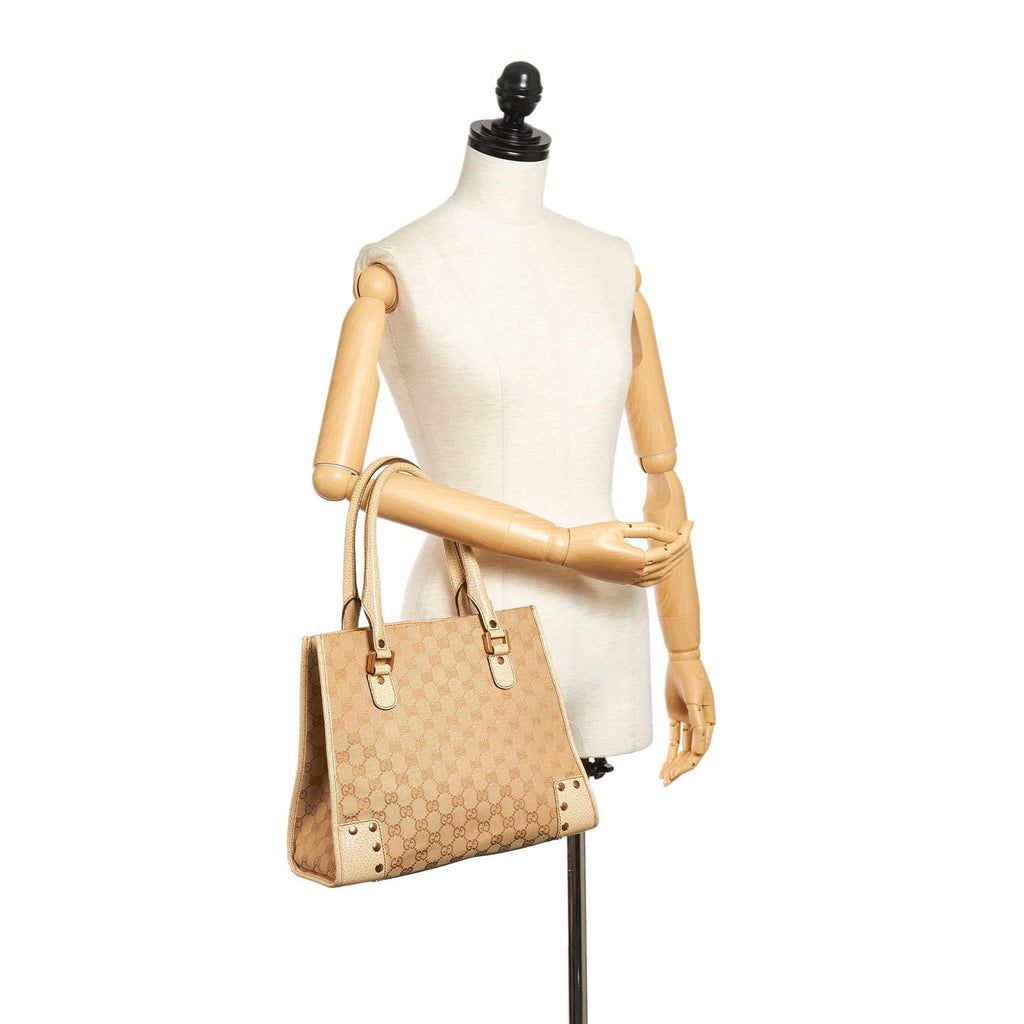 Gucci GG Canvas Handbag (SHG-32328)
