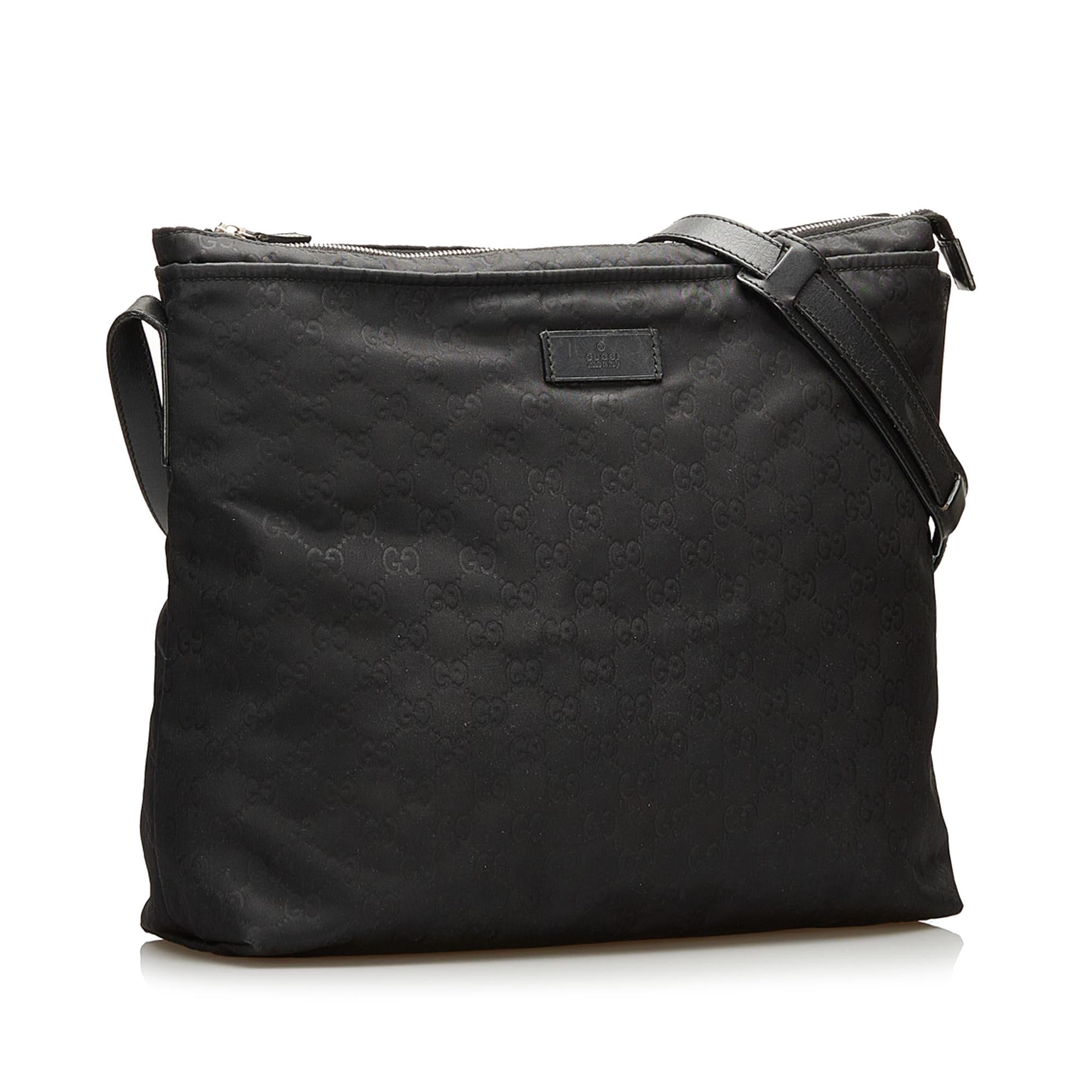 Gucci GG Canvas Messenger (SHG-35735)