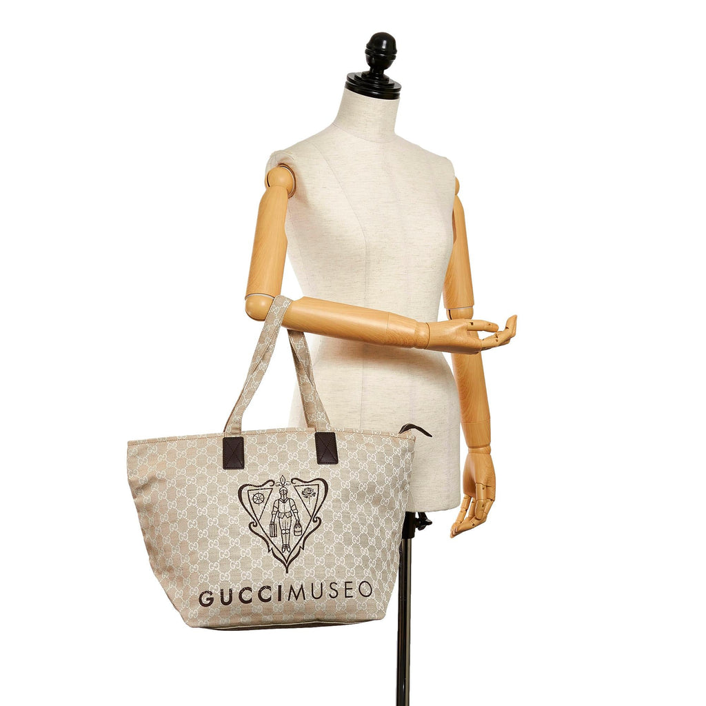 Gucci GG Canvas Museo Tote Bag (SHG-29843)