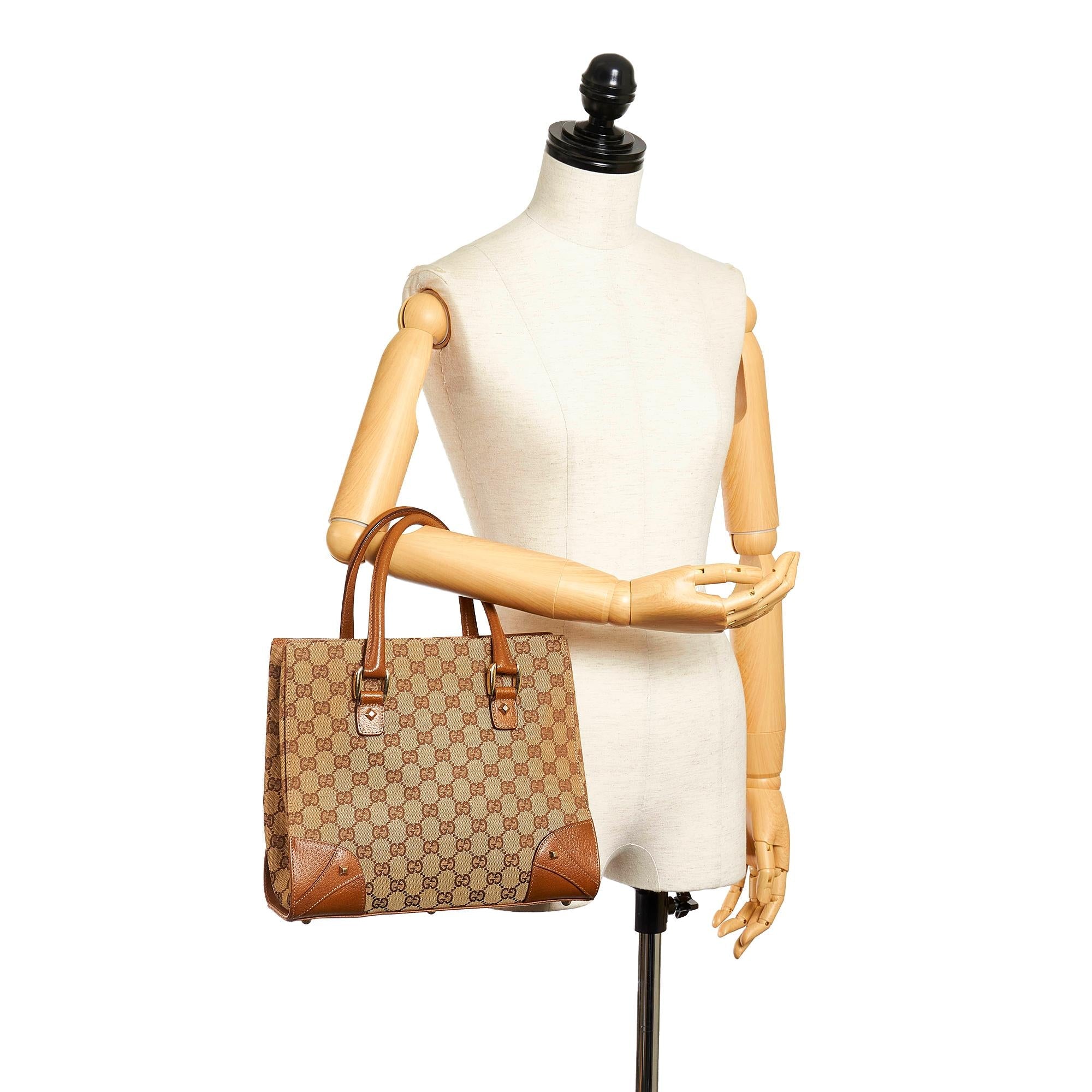 Gucci GG Canvas Nailhead Handbag (SHG-32388)