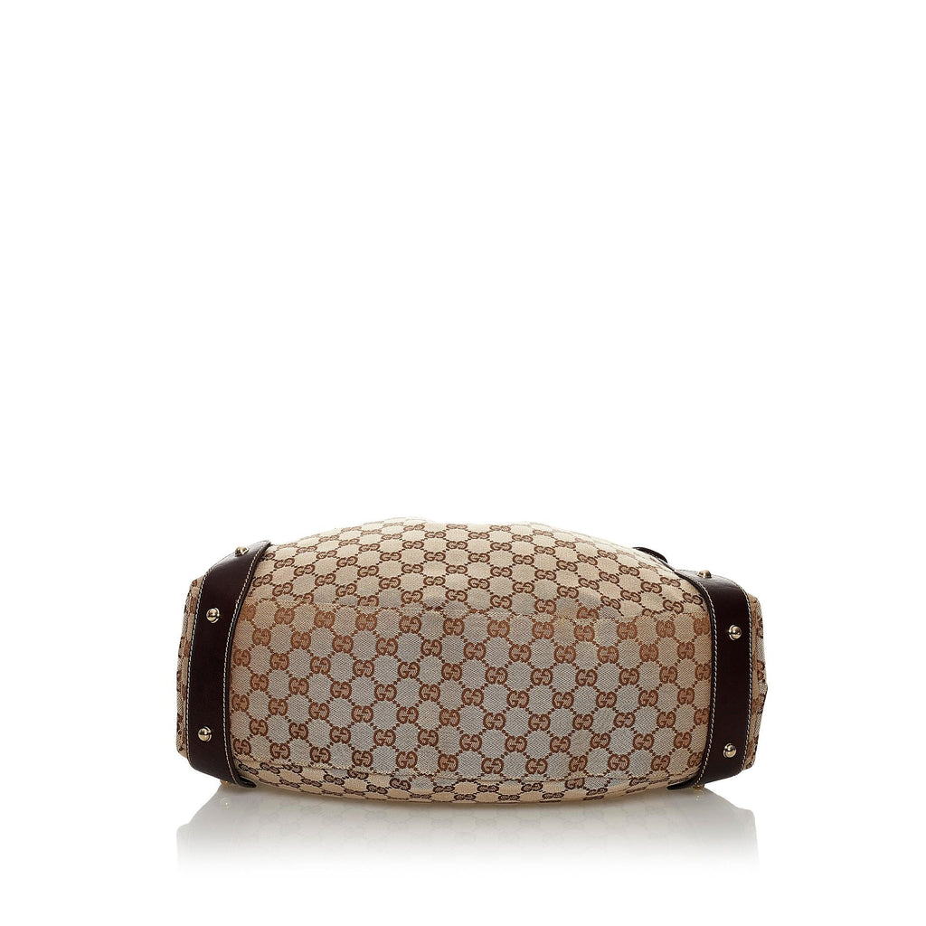 Gucci GG Canvas Pelham Shoulder Bag (SHG-34007)