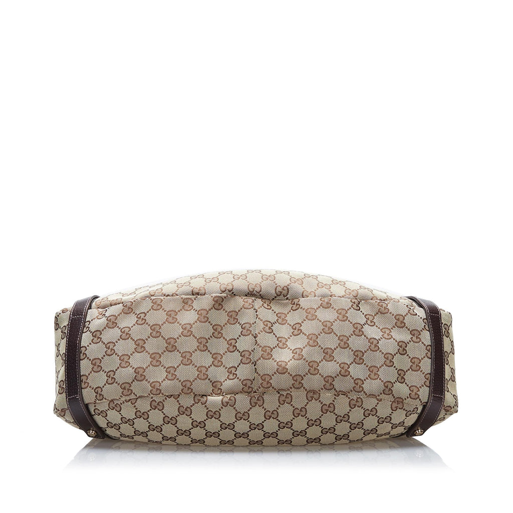 Gucci GG Canvas Pelham Shoulder Bag (SHG-36787)