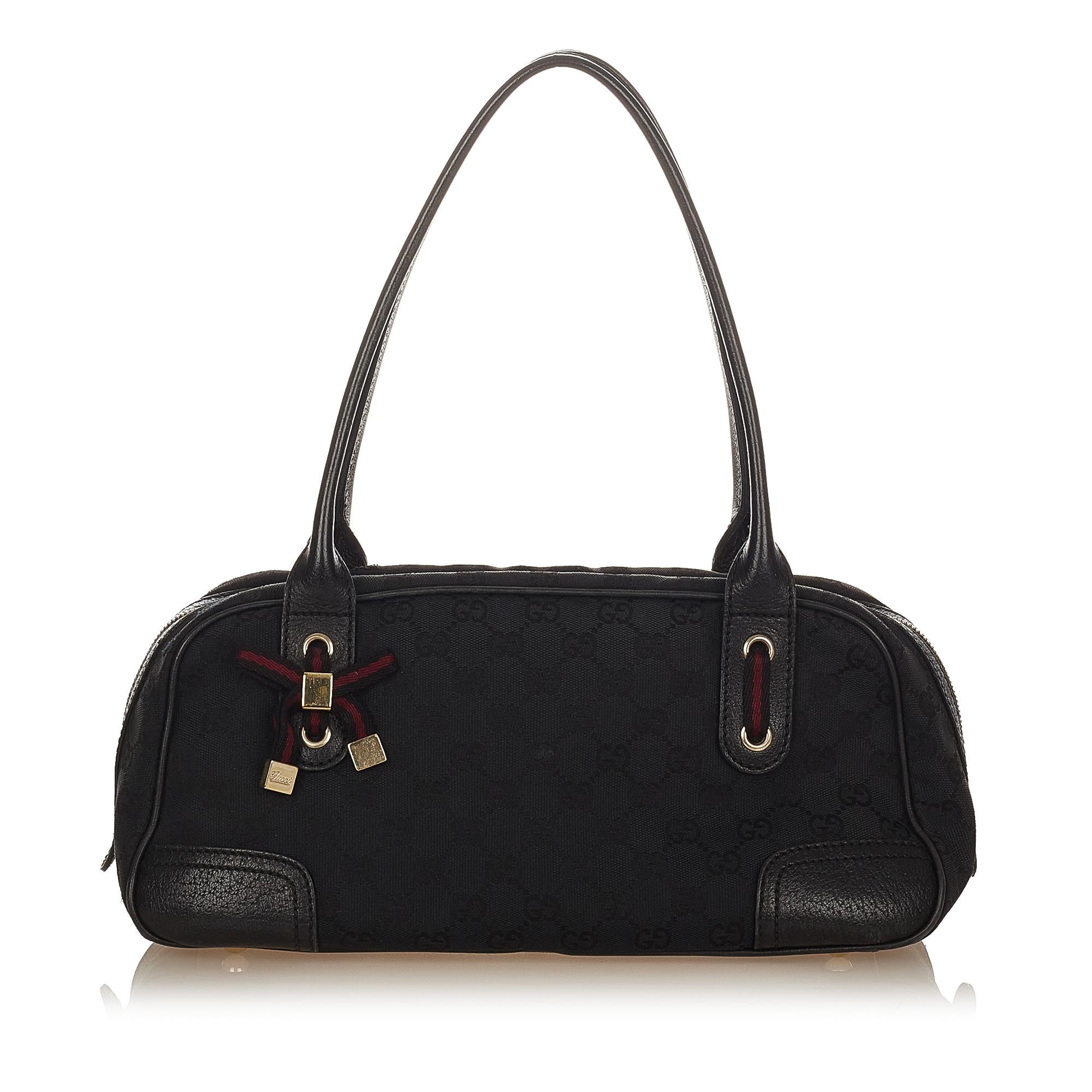 Gucci GG Canvas Princy Shoulder Bag (SHG-25789)
