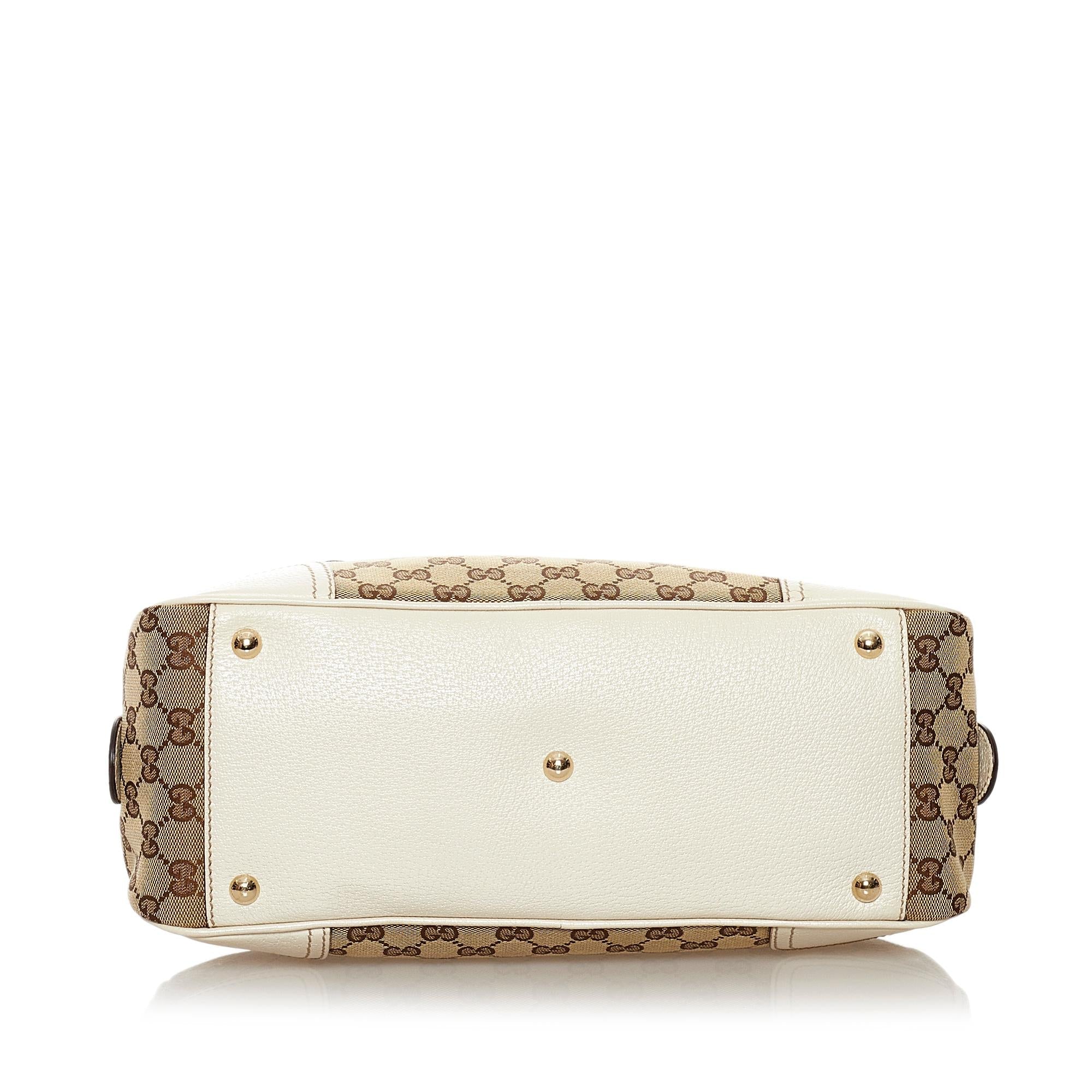 Gucci GG Canvas Princy Shoulder Bag (SHG-36180)
