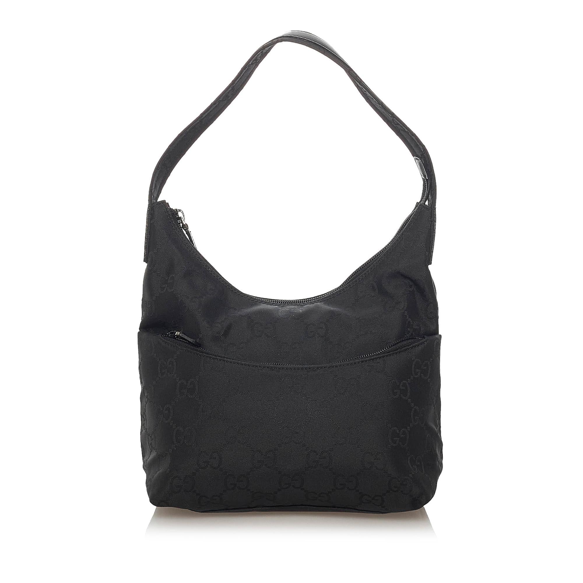 Gucci GG Canvas Shoulder Bag (SHG-29163)