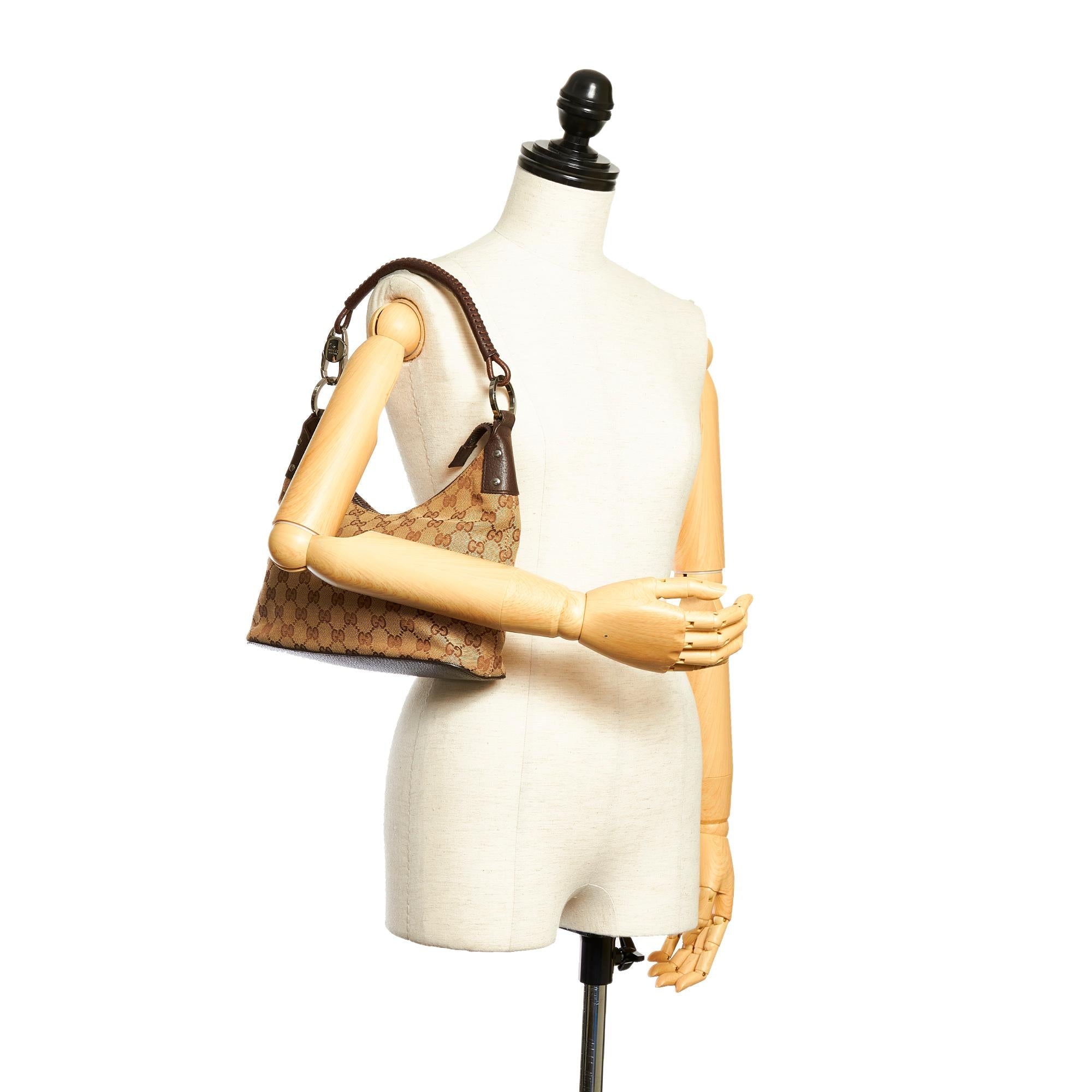 Gucci GG Canvas Shoulder Bag (SHG-30387)