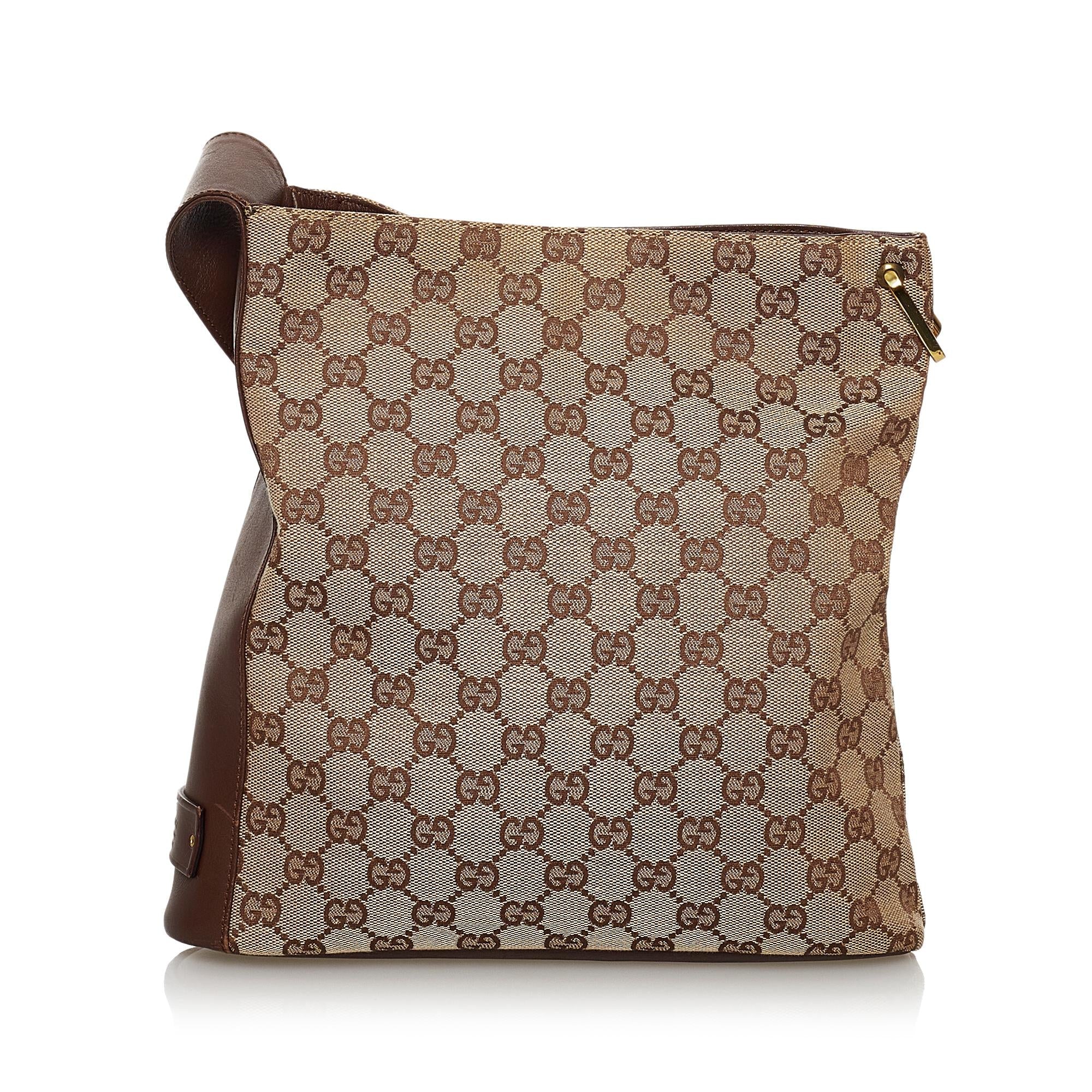 Gucci GG Canvas Shoulder Bag (SHG-30527)