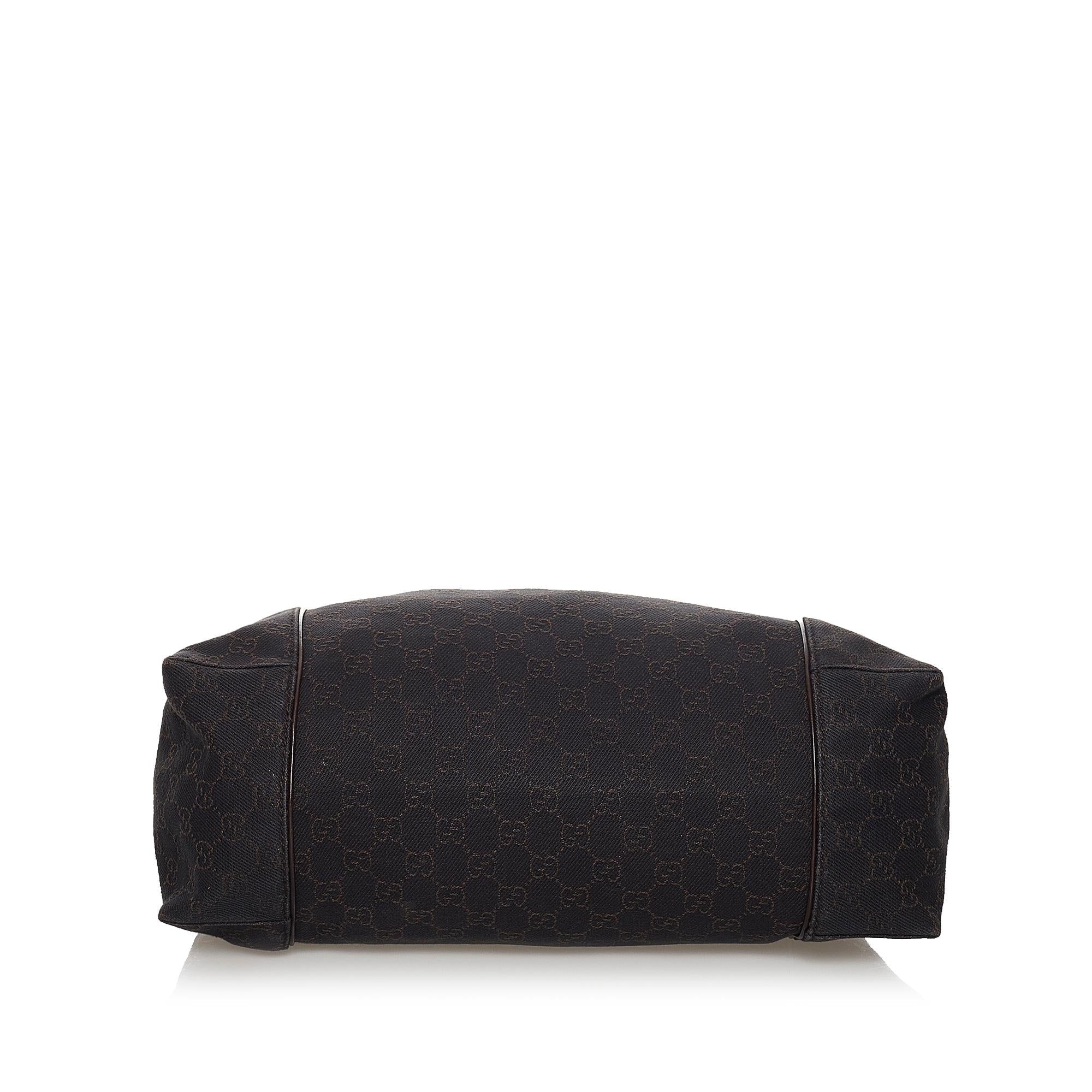 Gucci GG Canvas Shoulder Bag (SHG-31773)