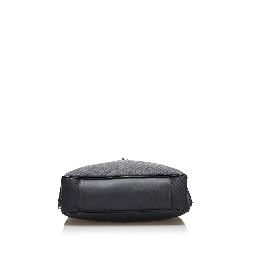 Gucci GG Canvas Shoulder Bag (SHG-ibi7U4)