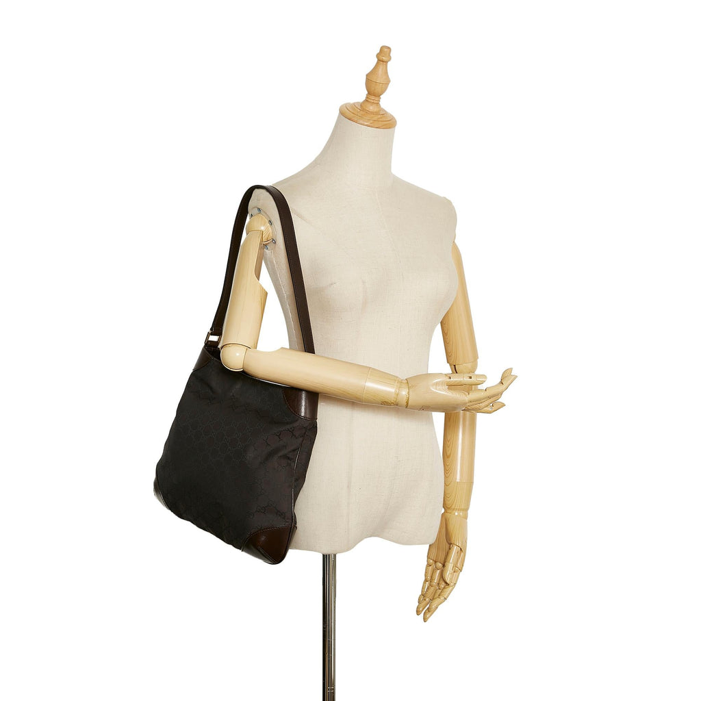 Gucci GG Canvas Shoulder Bag (SHG-LQFQFM)