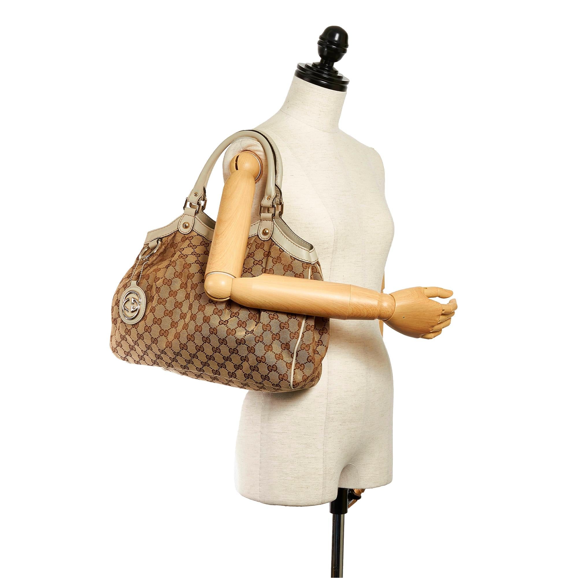 Gucci GG Canvas Sukey Tote Bag (SHG-31330)
