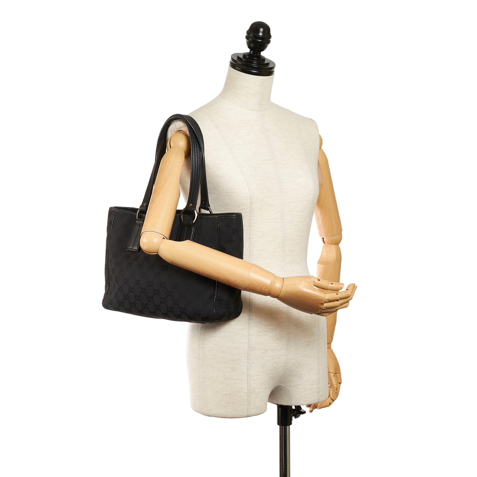 Gucci GG Canvas Tote Bag (SHG-30782)