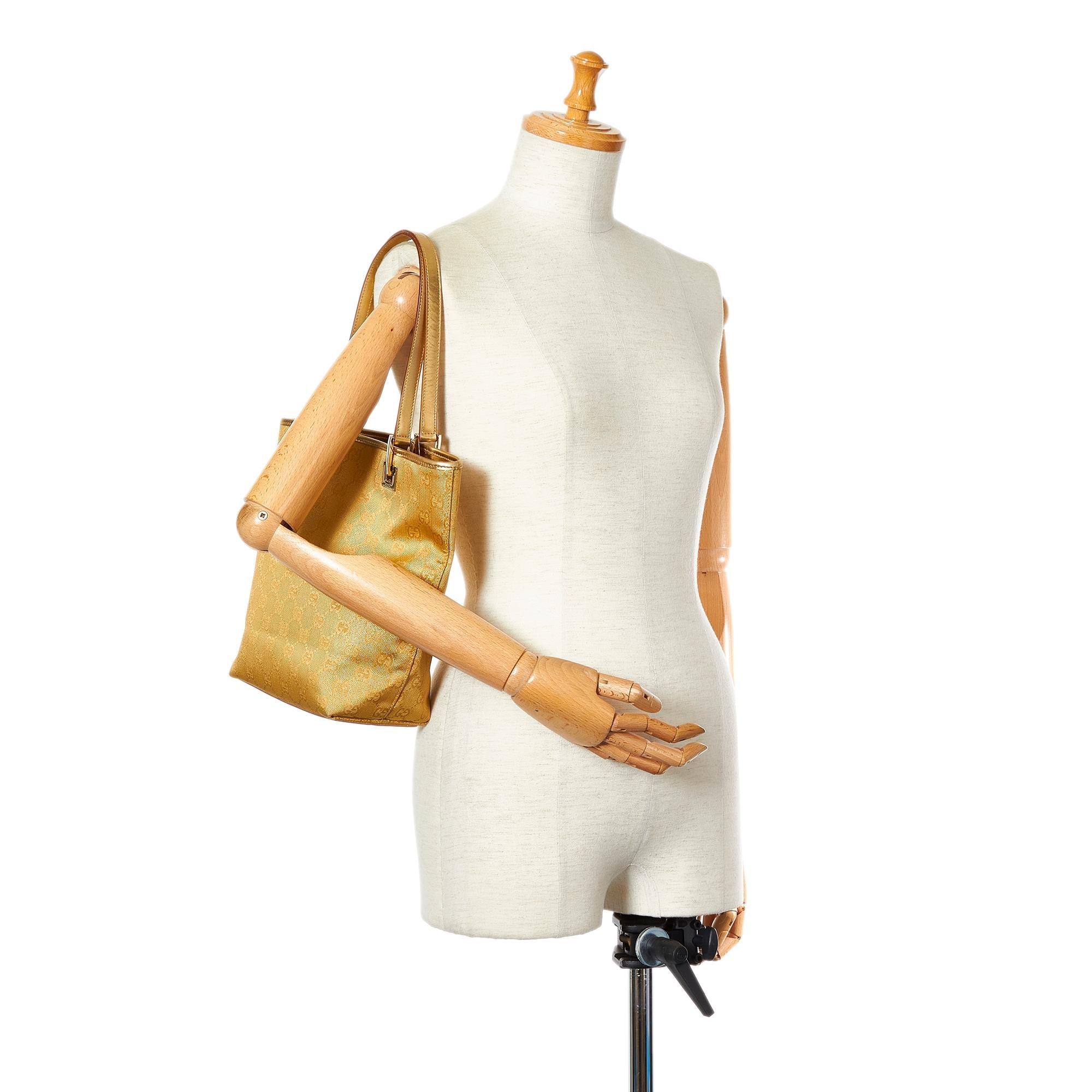 Gucci GG Canvas Tote Bag (SHG-32562)