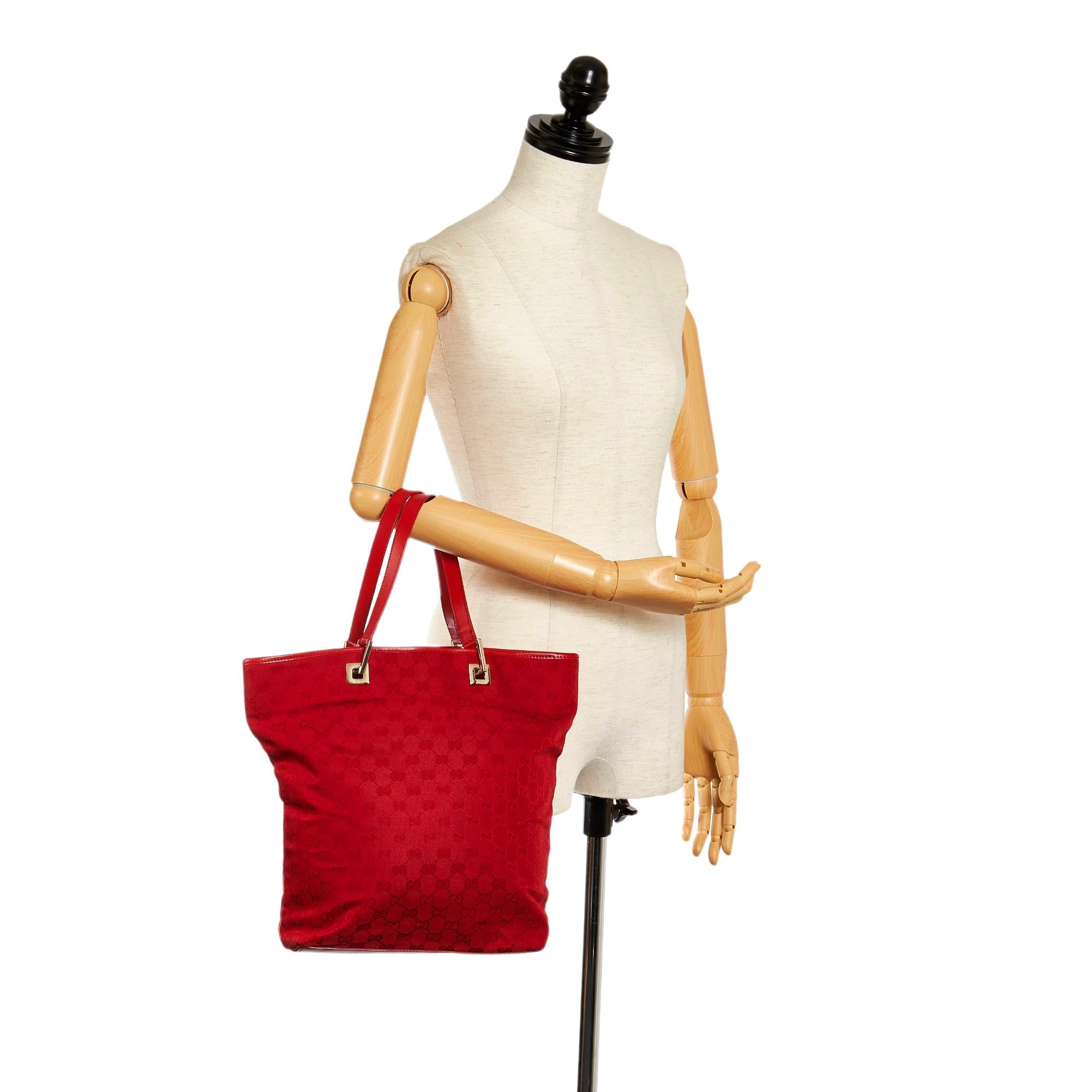 Gucci GG Canvas Tote Bag (SHG-36147)