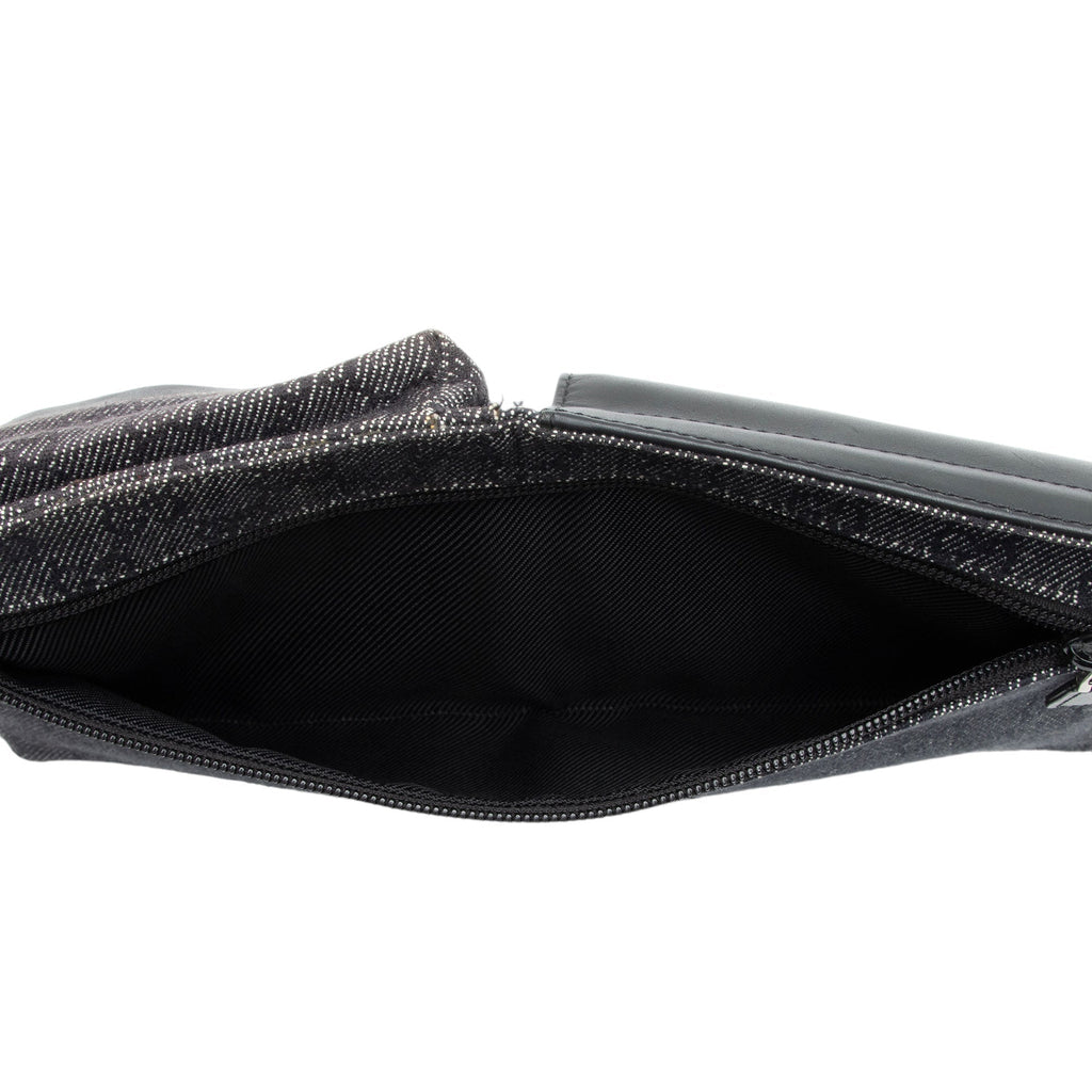 Gucci GG Denim Belt Bag (SHF-t5lFV4)