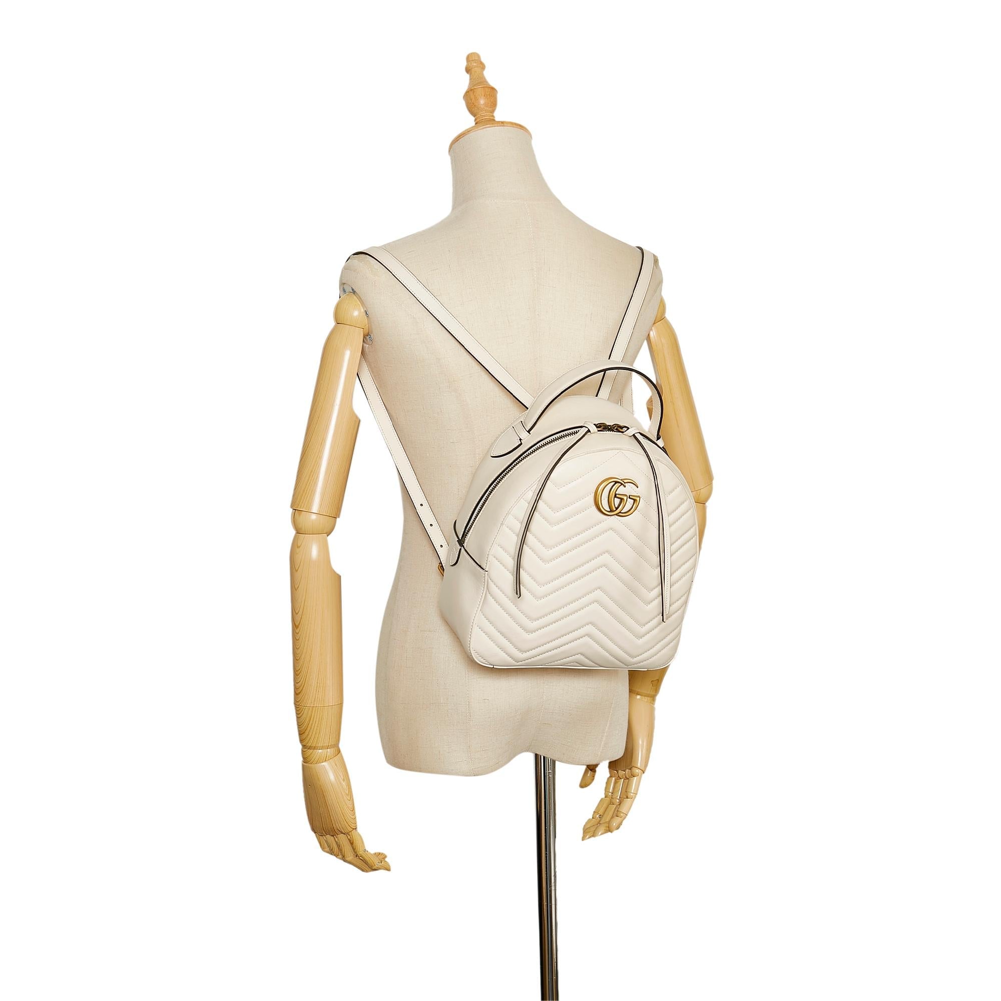 Gucci GG Marmont Backpack (SHG-35737)