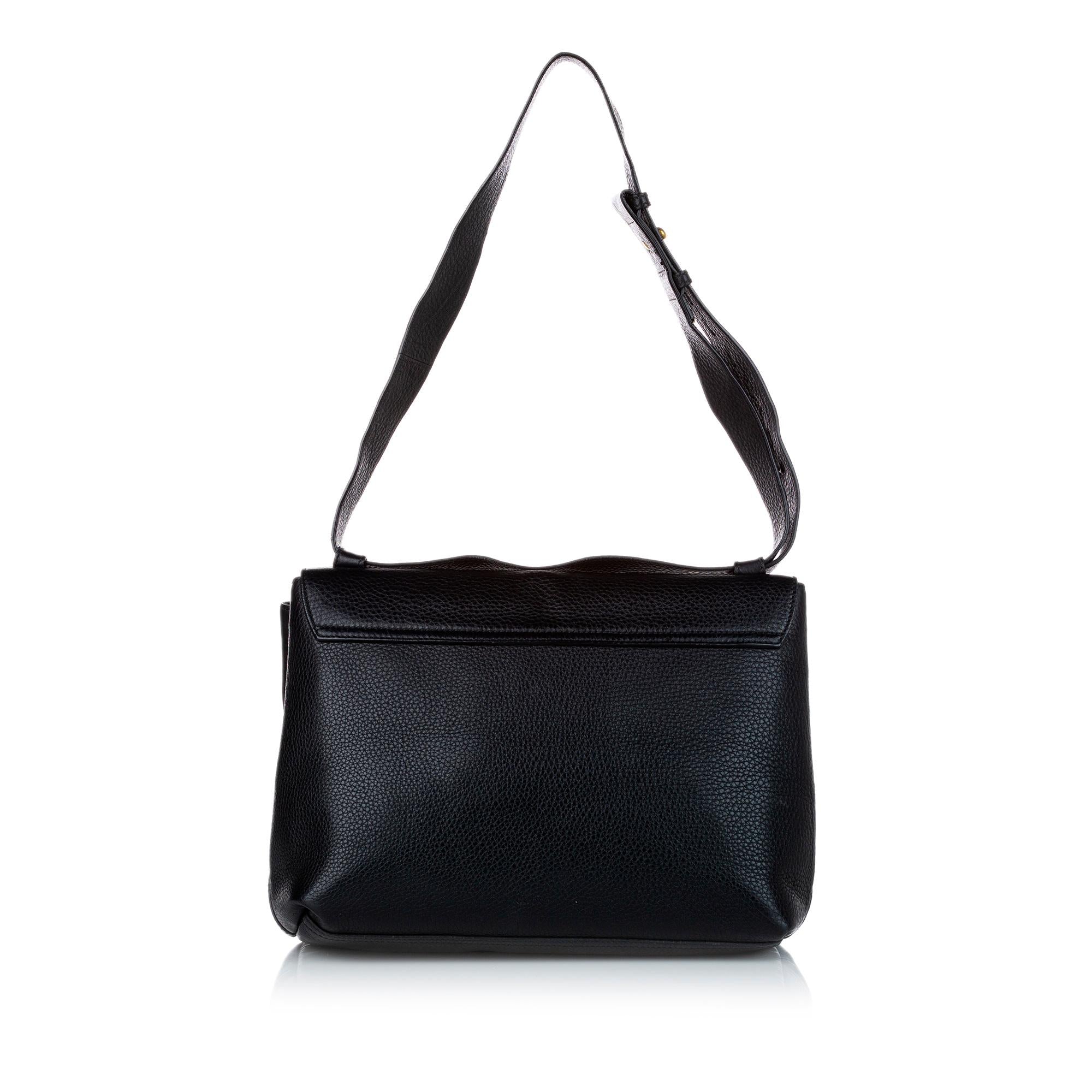 Gucci GG Marmont Leather Shoulder Bag (SHG-30299)