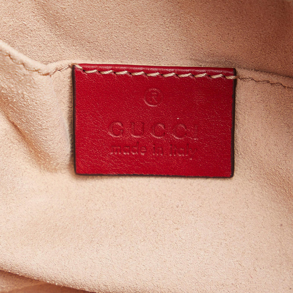 Gucci GG Marmont Matelasse Belt Bag (SHG-rueAua)