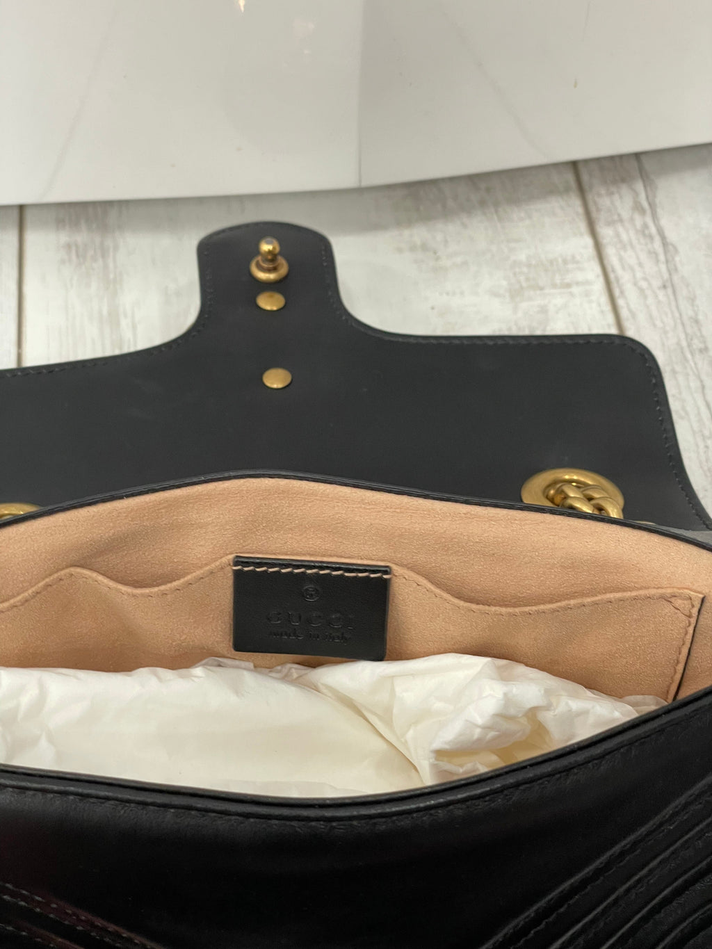 GUCCI GG MARMONT QUILTED CALFSKIN LEATHER SMALL BAG