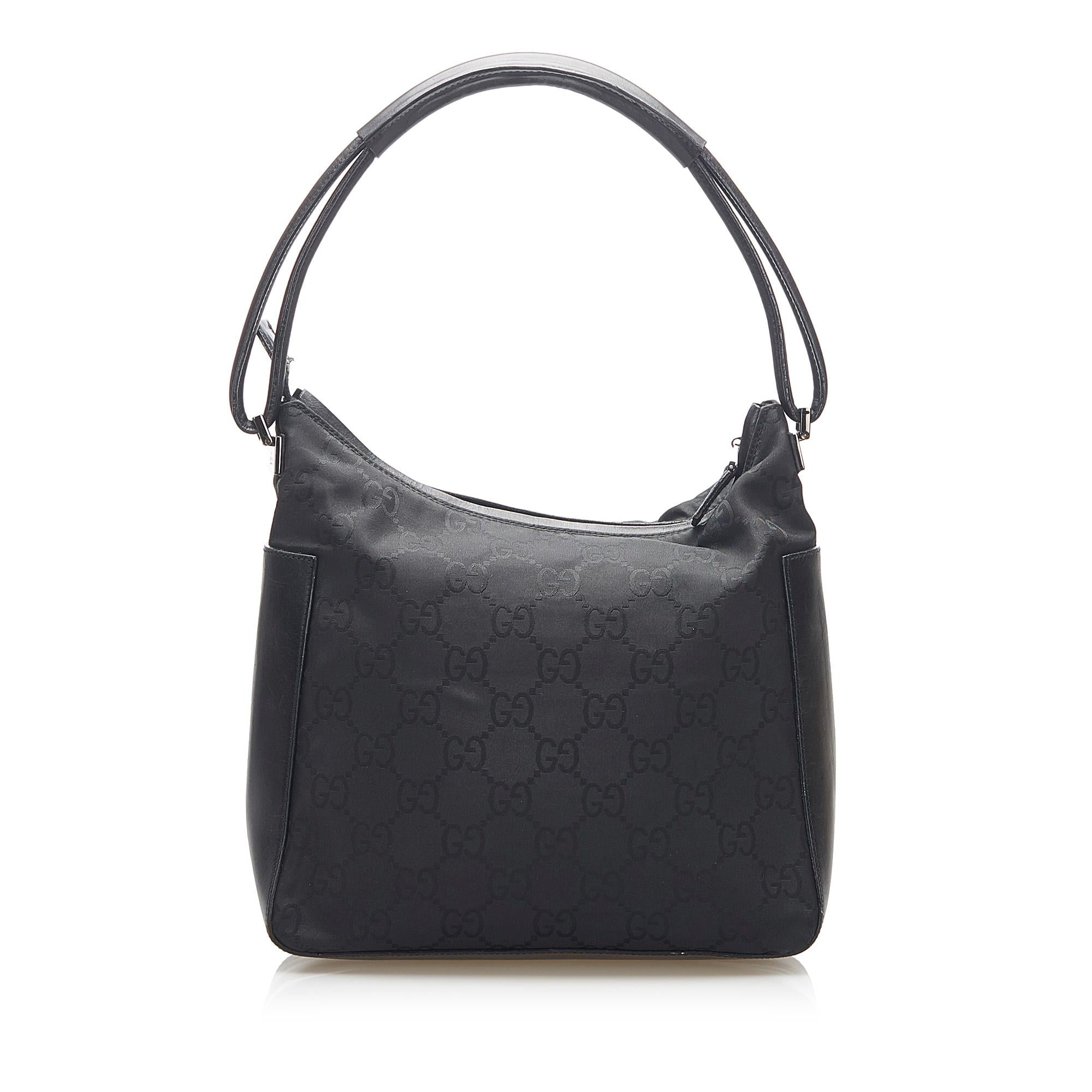 Gucci GG Nylon Shoulder Bag (SHG-22343)