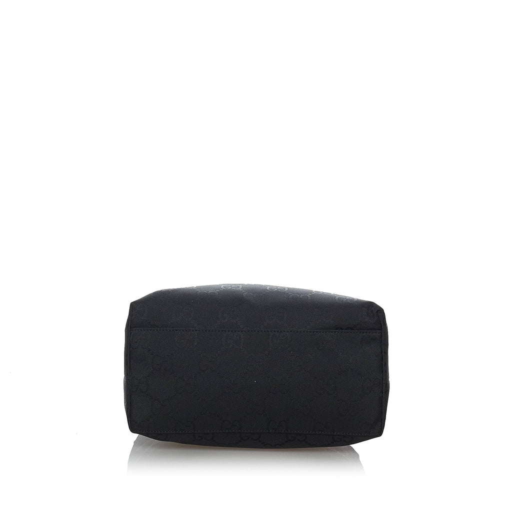 Gucci GG Nylon Shoulder Bag (SHG-29560)