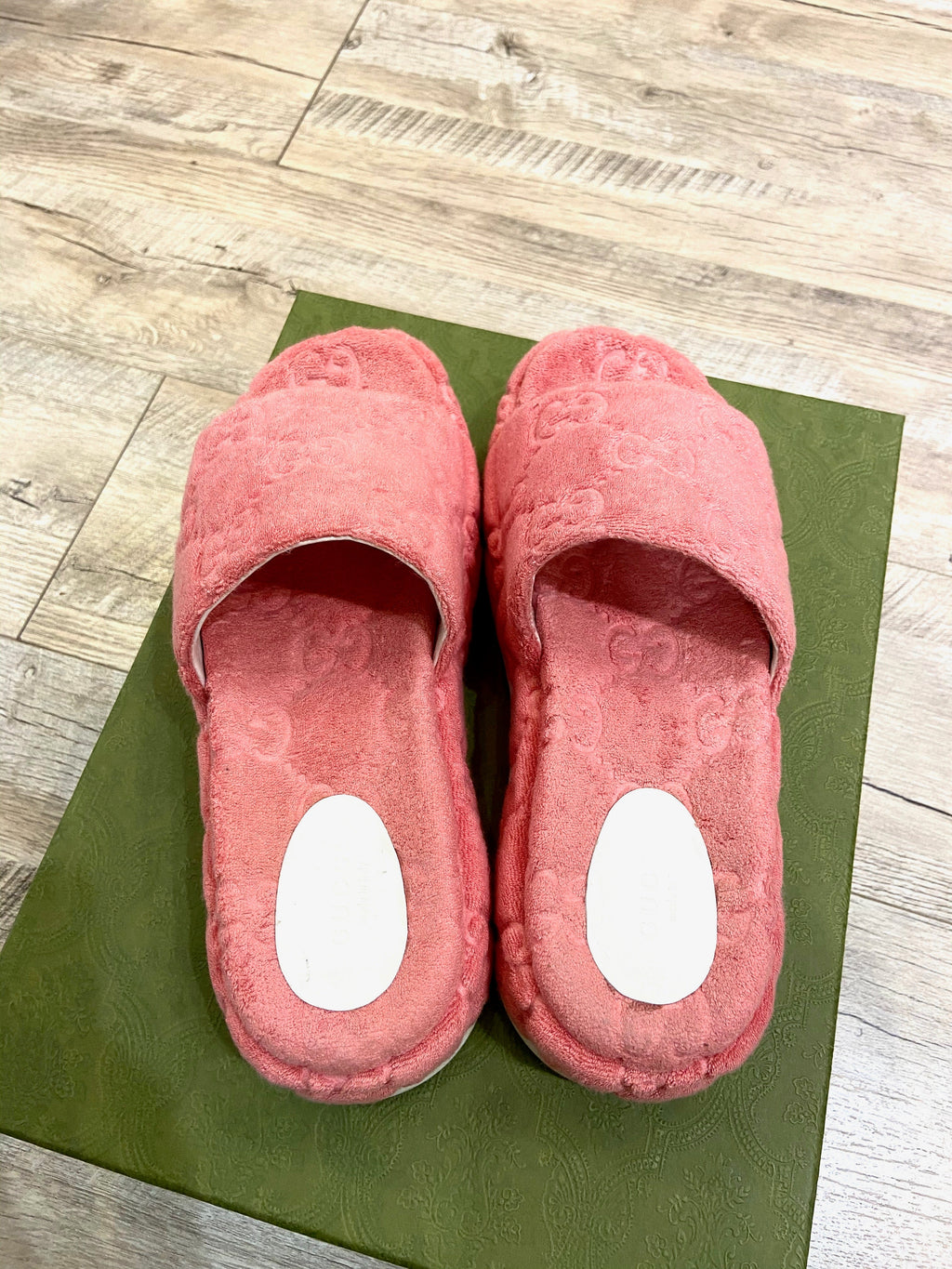GUCCI GG PLATFORM SPONGE SLIDE SANDALS IN WILD ROSE