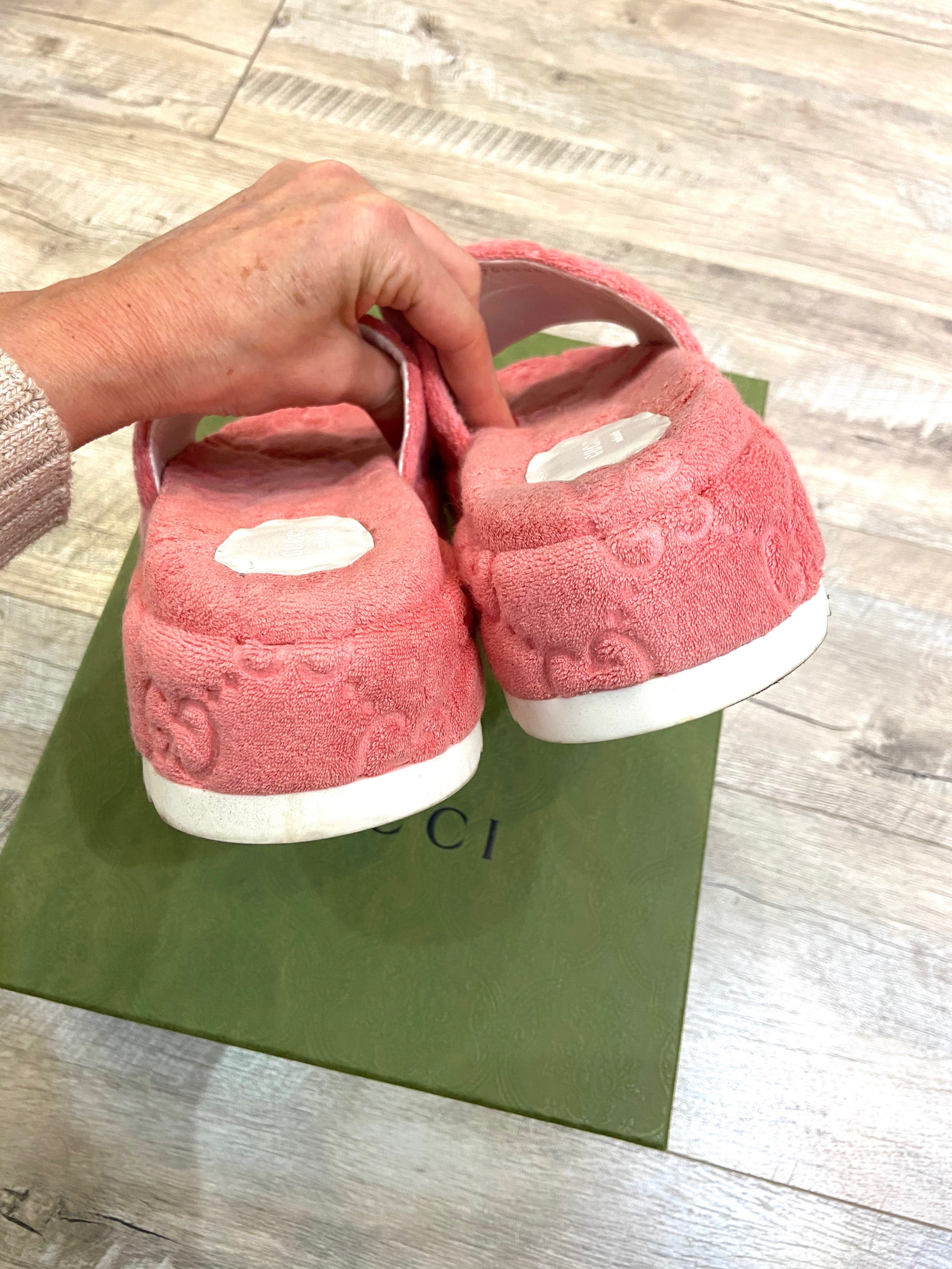 GUCCI GG PLATFORM SPONGE SLIDE SANDALS IN WILD ROSE