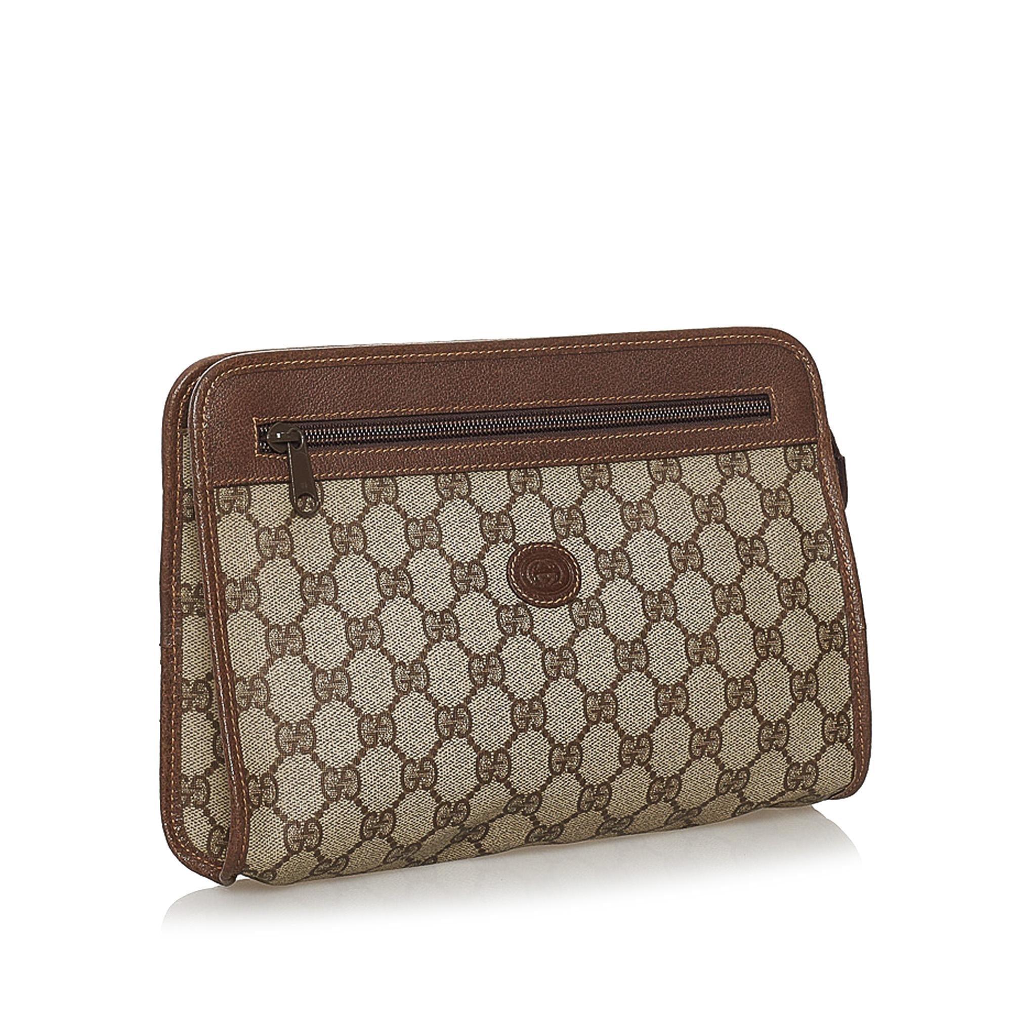 Gucci GG Supreme Clutch Bag (SHG-32201)