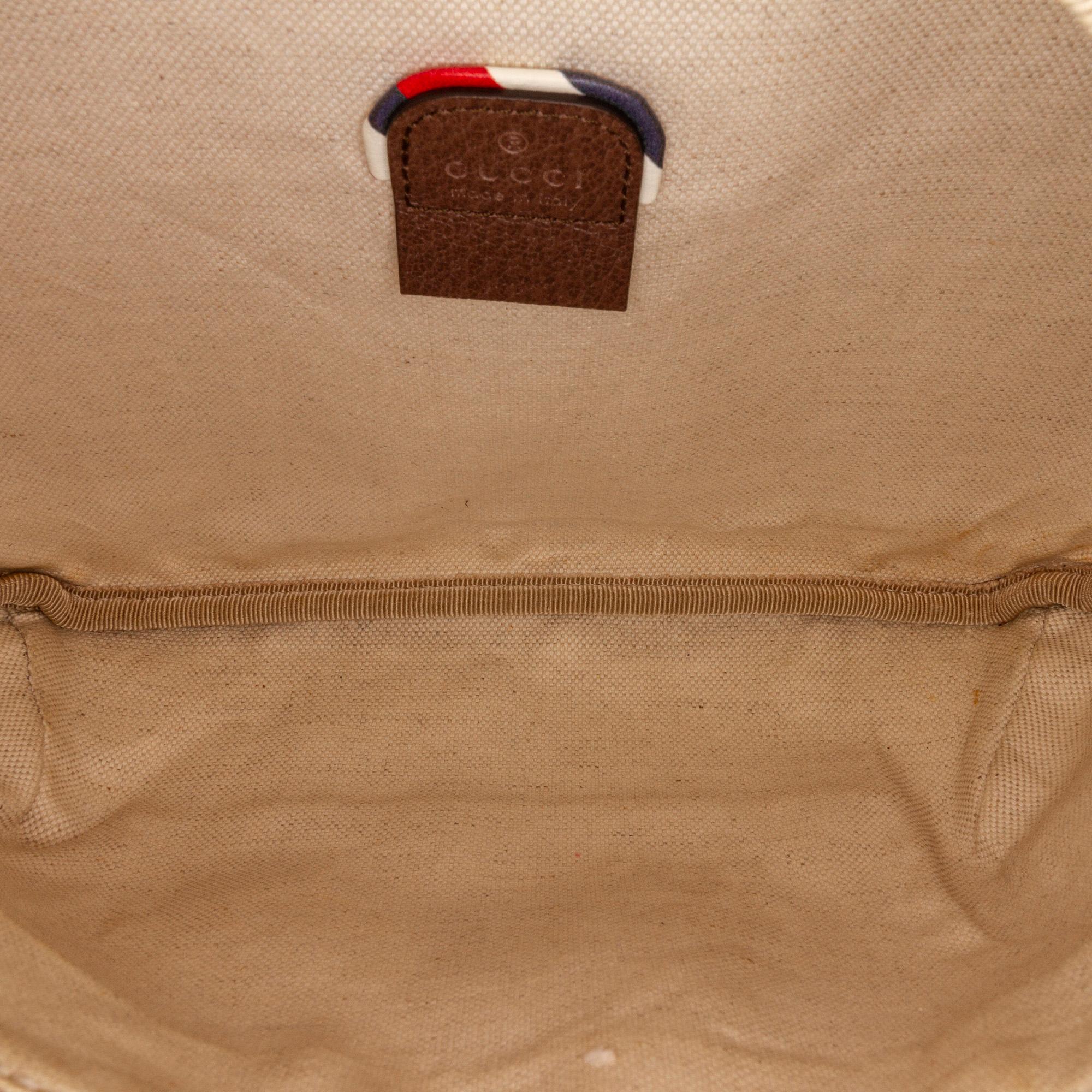 Gucci GG Supreme Courrier Belt Bag (SHG-pQzE2B)