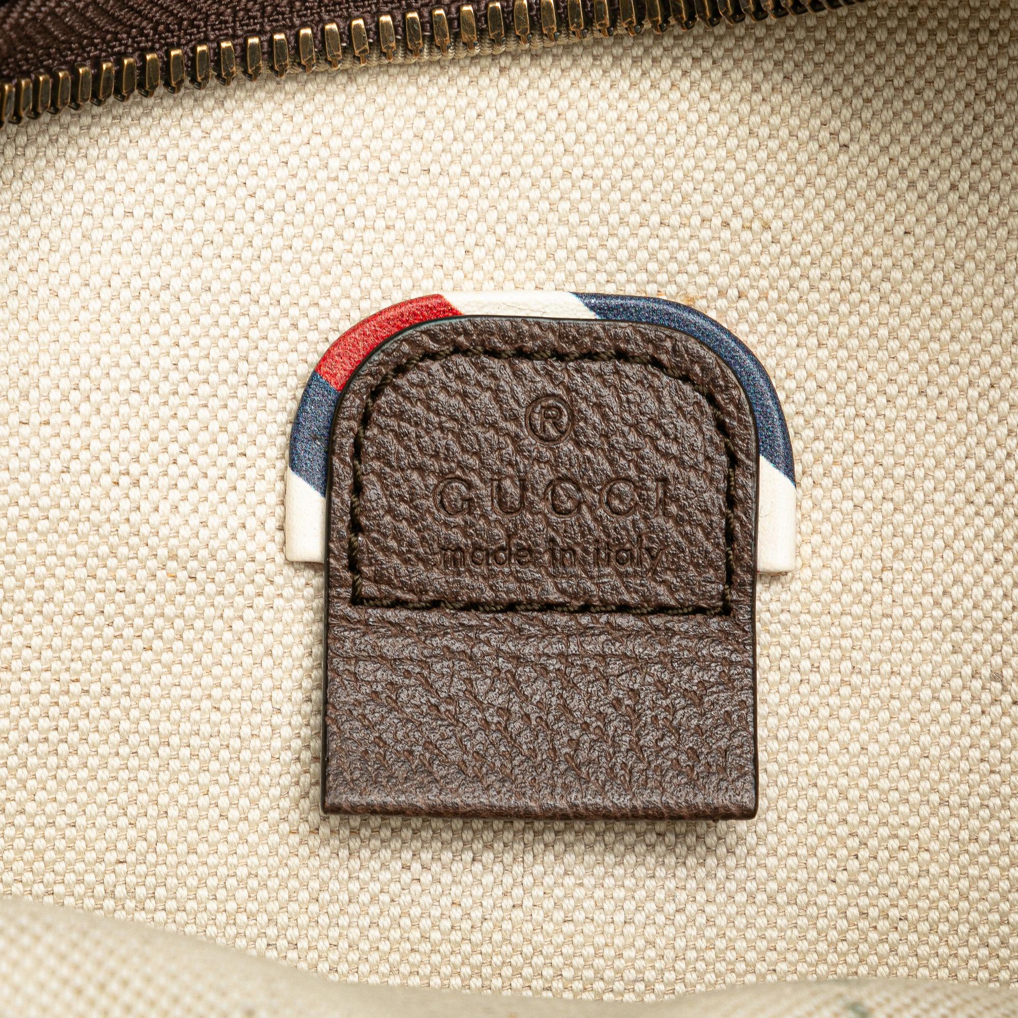 Gucci GG Supreme Courrier Belt Bag (SHG-KEojy0)