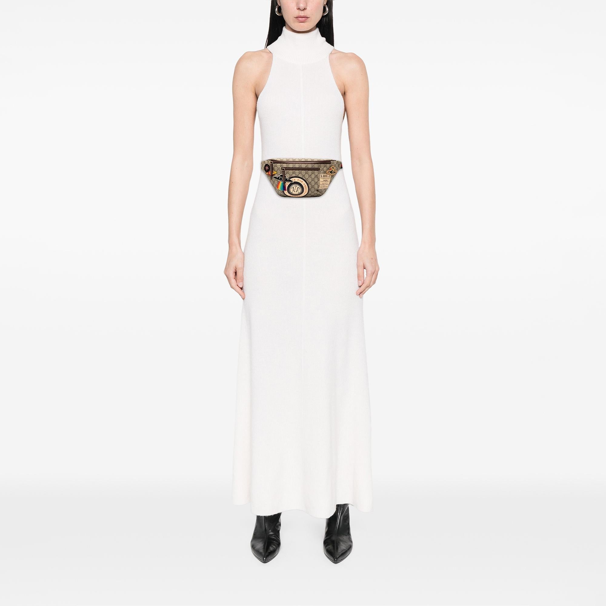 Gucci GG Supreme Courrier Belt Bag