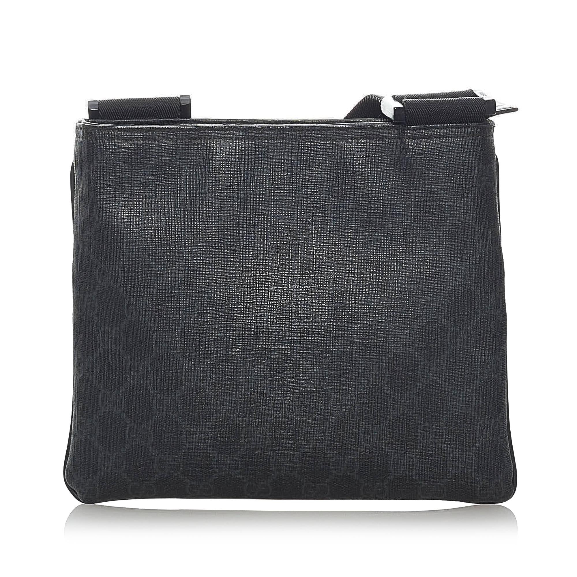 Gucci GG Supreme Crossbody Bag (SHG-30501)
