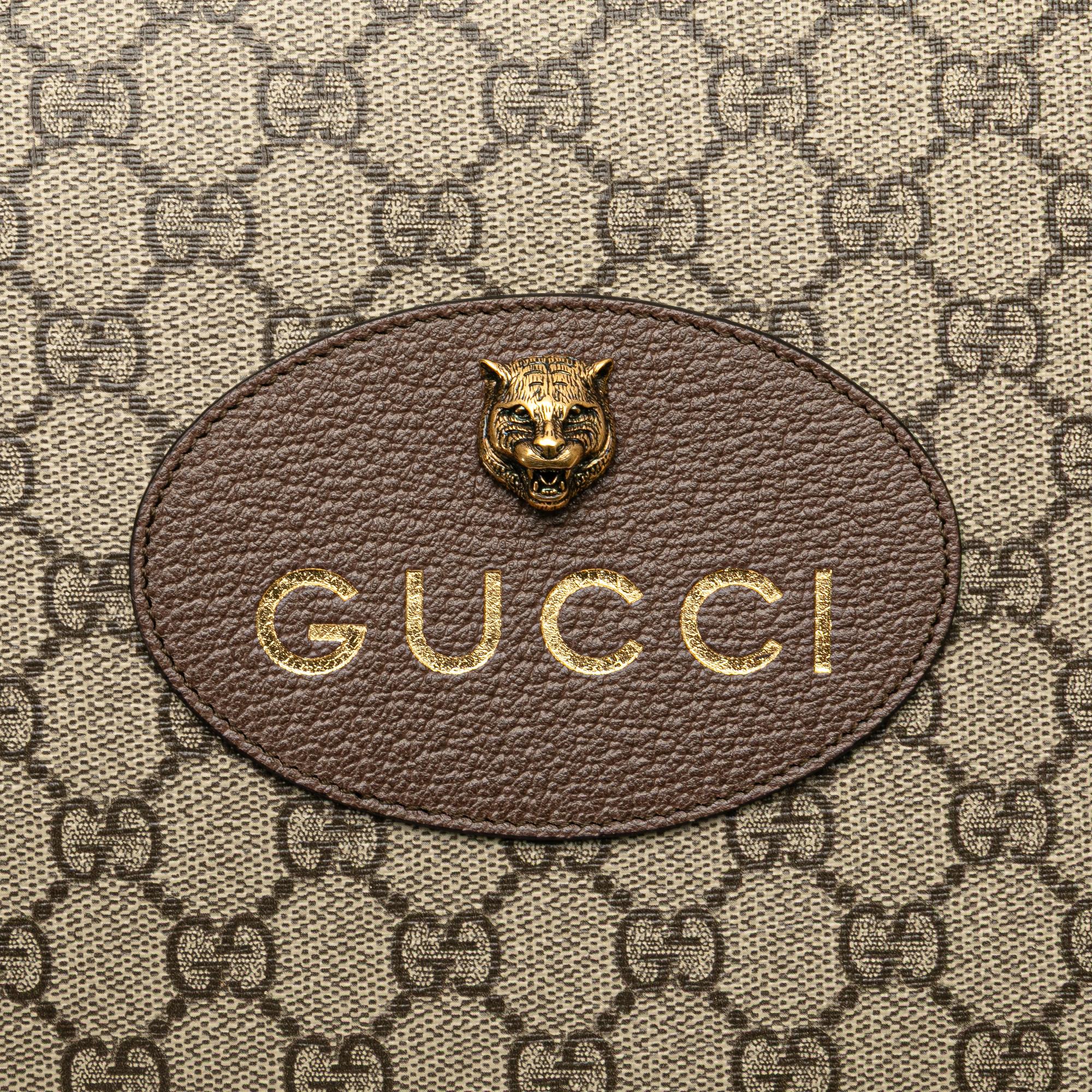 Gucci GG Supreme Neo Vintage Clutch