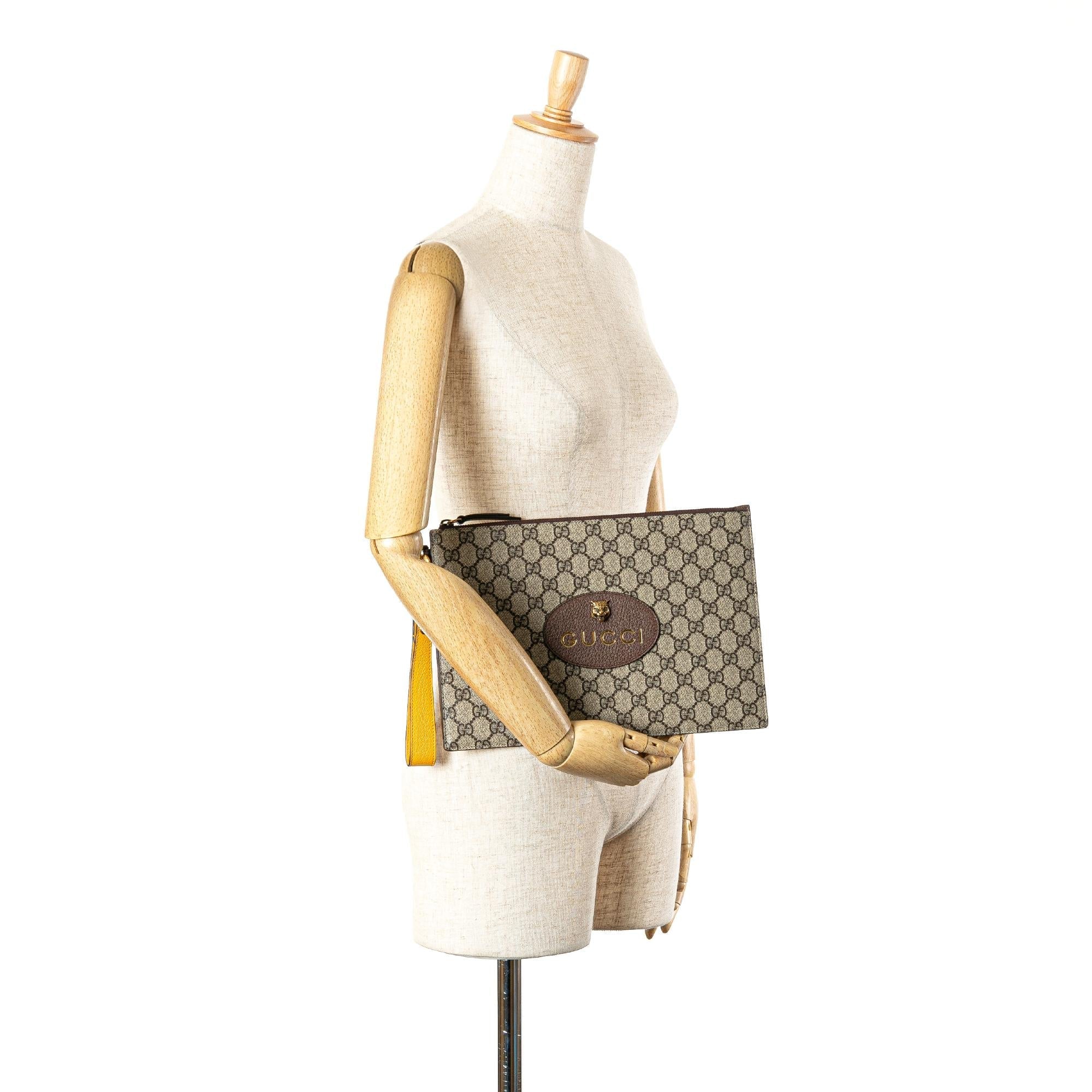 Gucci GG Supreme Neo Vintage Clutch