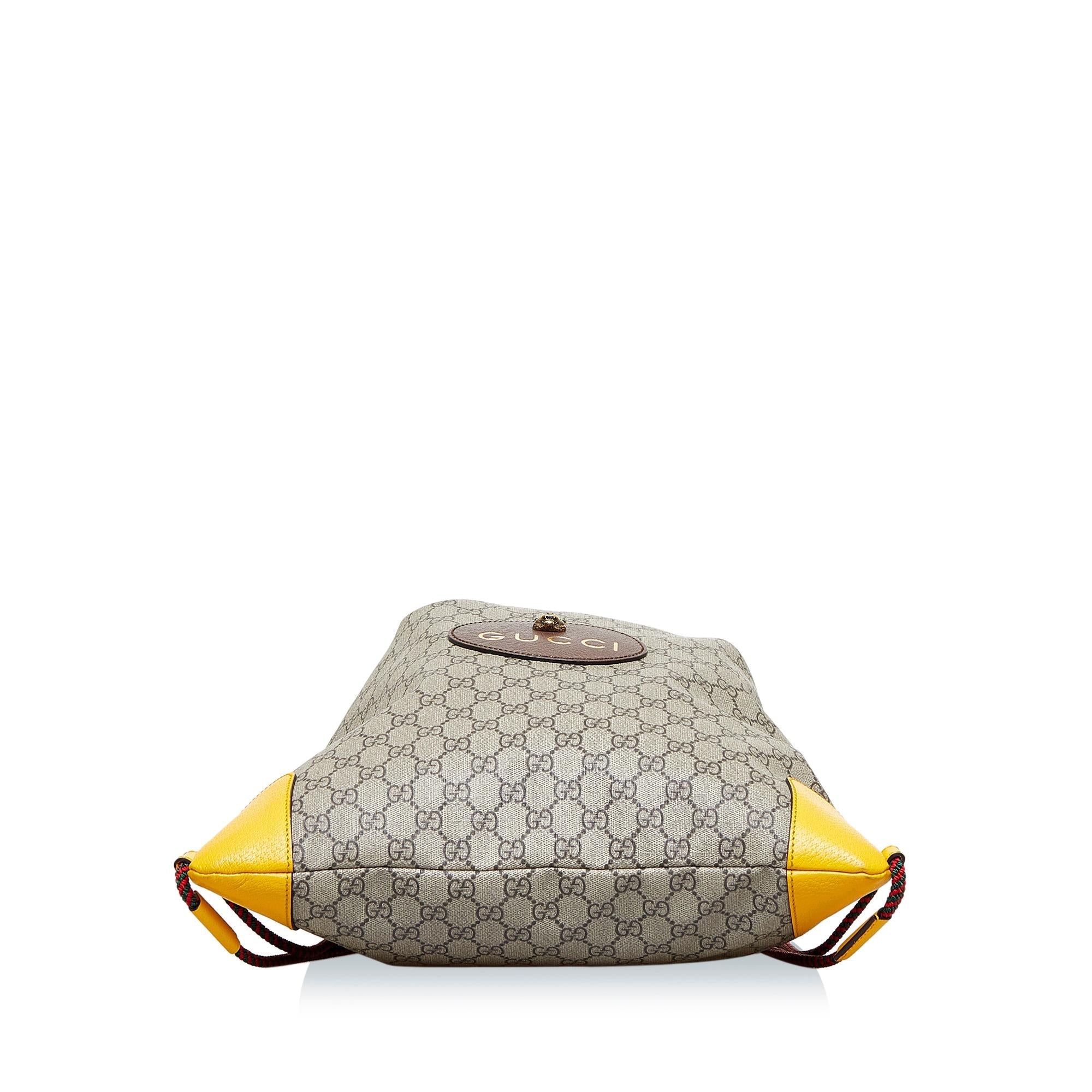 Gucci GG Supreme Neo Vintage Drawstring Backpack (SHG-CHnyKG)