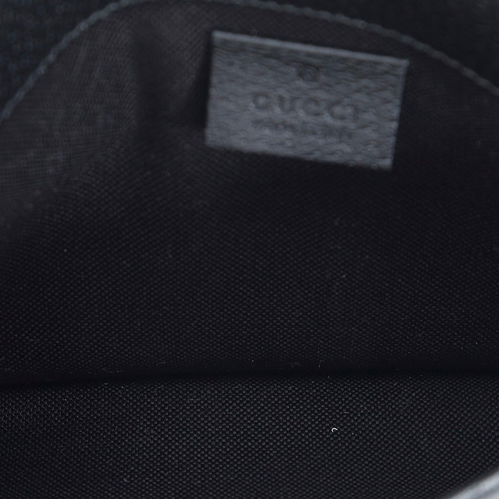 Gucci GG Supreme Psychedelic Belt Bag (SHG-pW05jI)