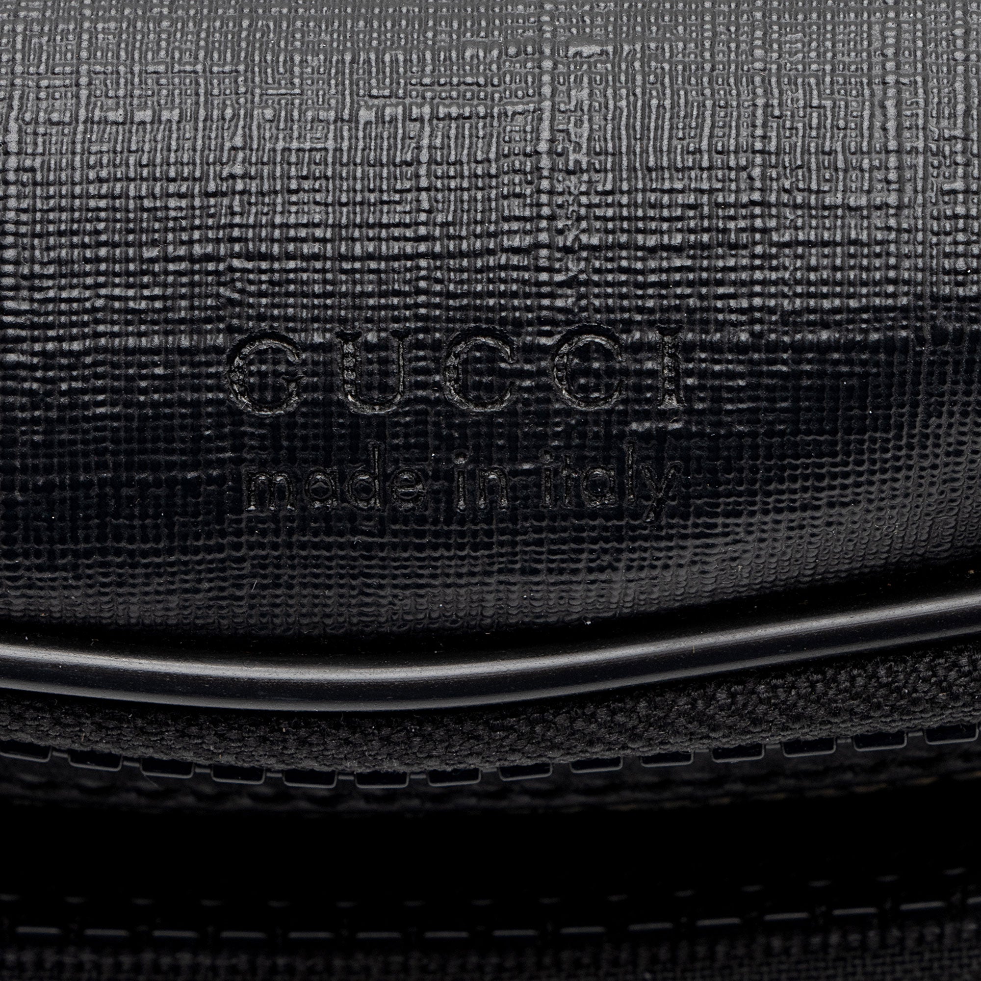 Gucci GG Supreme Small Belt Bag (SHF-Owq7L8)