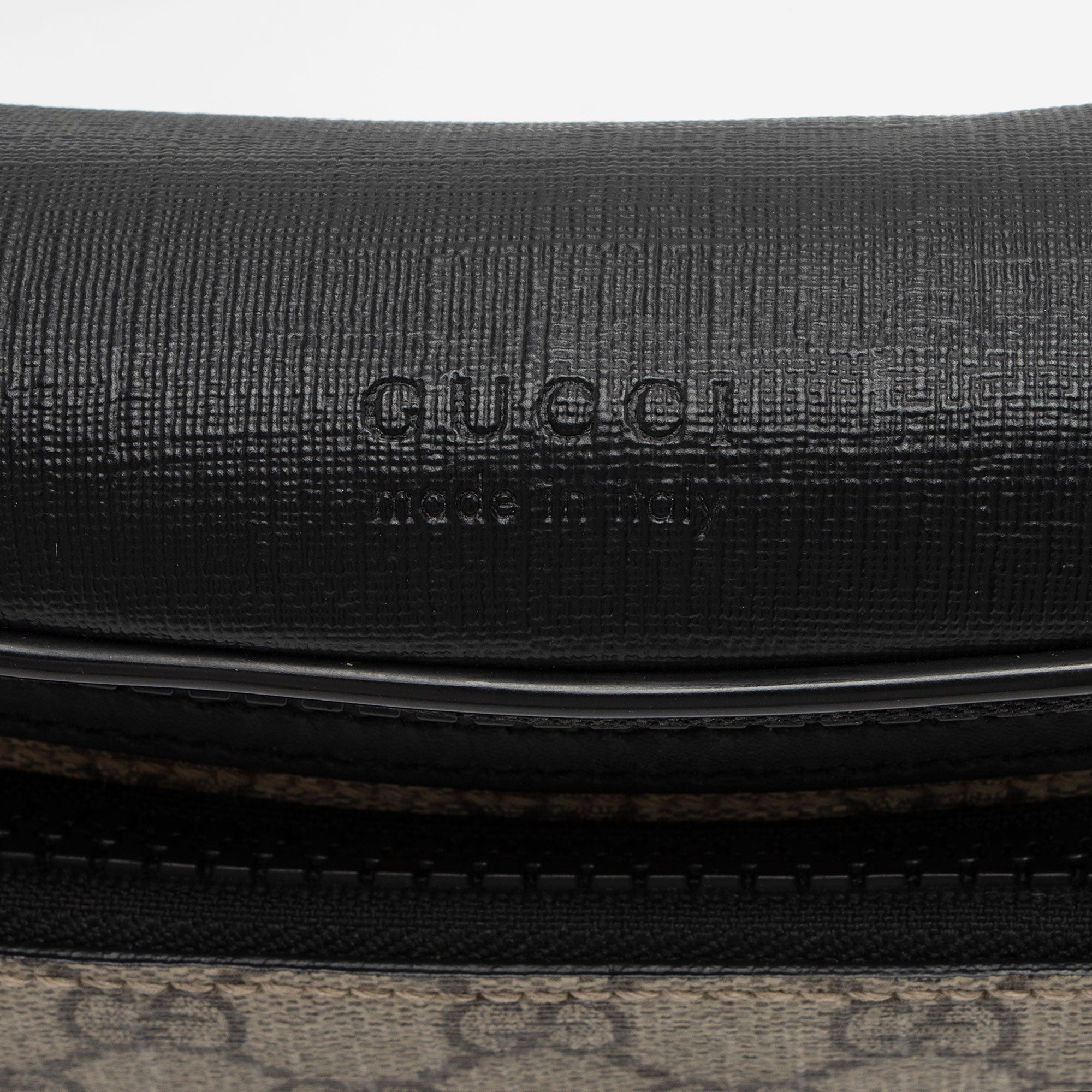 Gucci GG Supreme Belt Bag (SHF-nmMh6p)