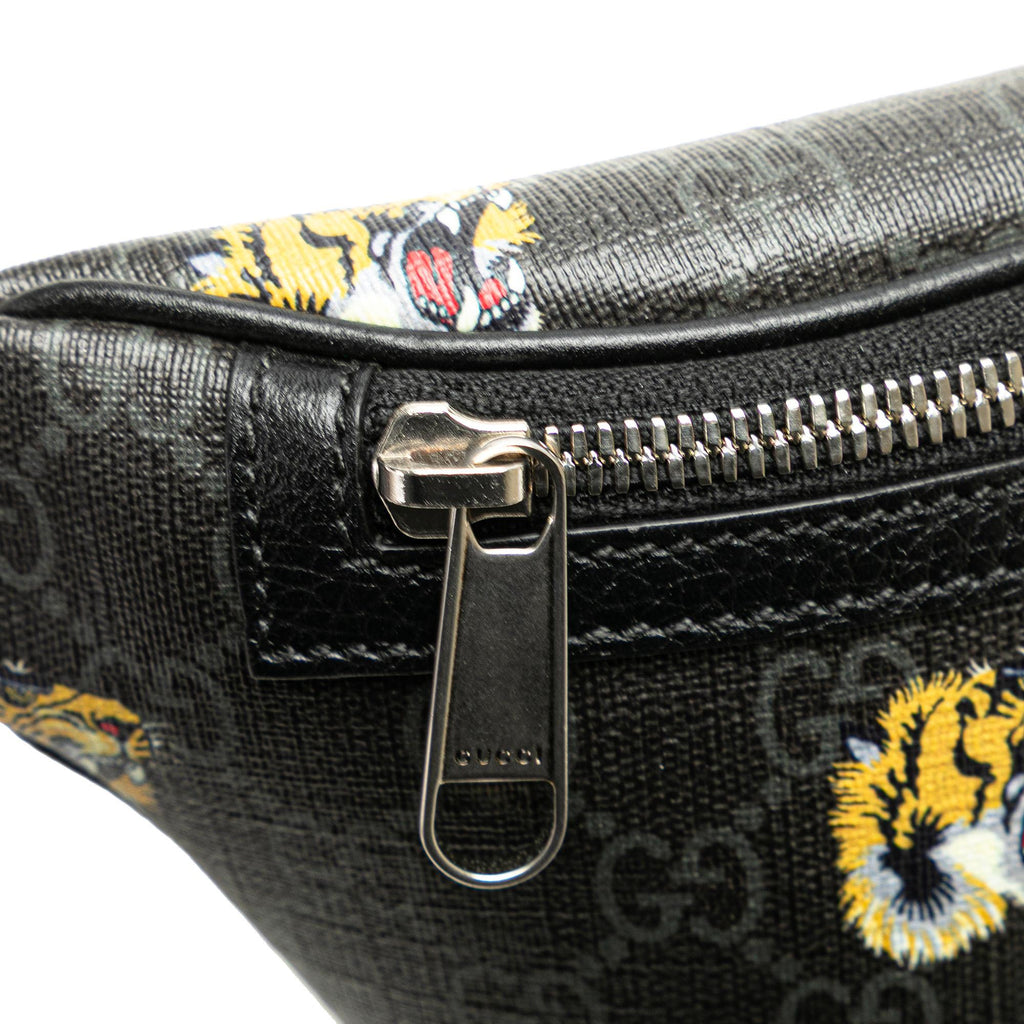 Gucci GG Supreme Tiger Belt Bag