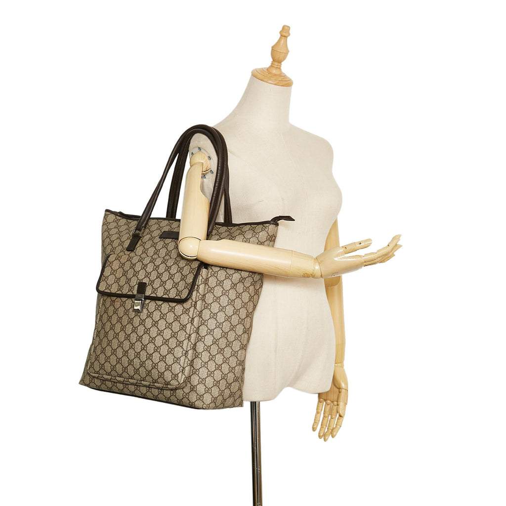Gucci GG Supreme Tote Bag (SHG-lNfymE)