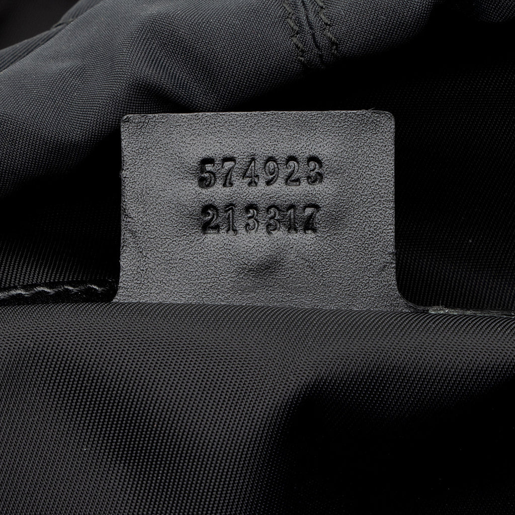 Gucci GG Velvet Medium Flap Backpack (SHF-6tMz52)