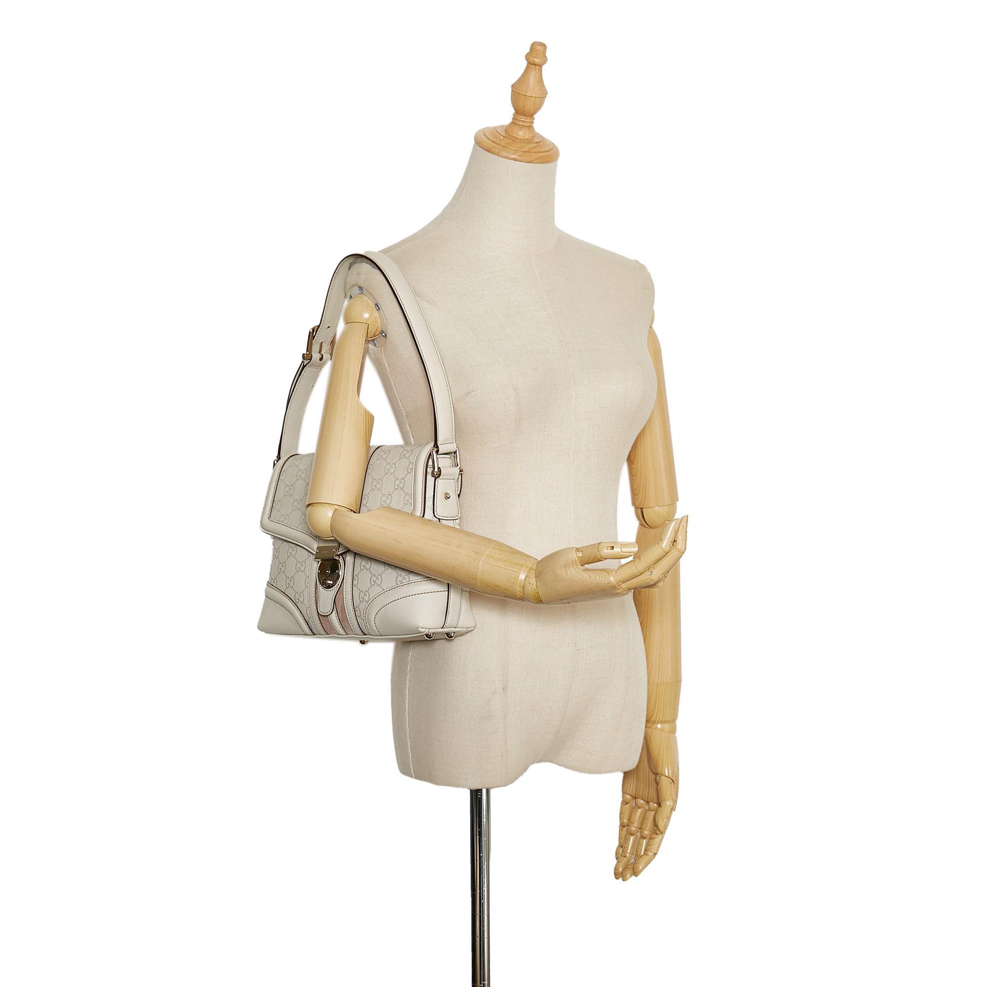 Gucci Guccissima Treasure Shoulder Bag (SHG-35192)